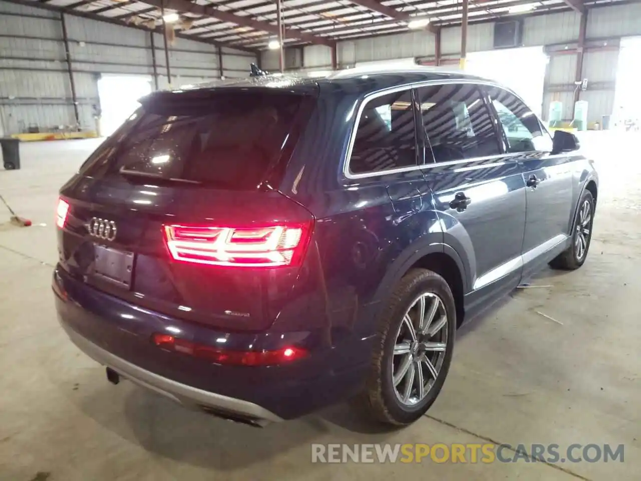 4 Фотография поврежденного автомобиля WA1LAAF72KD035598 AUDI Q7 2019