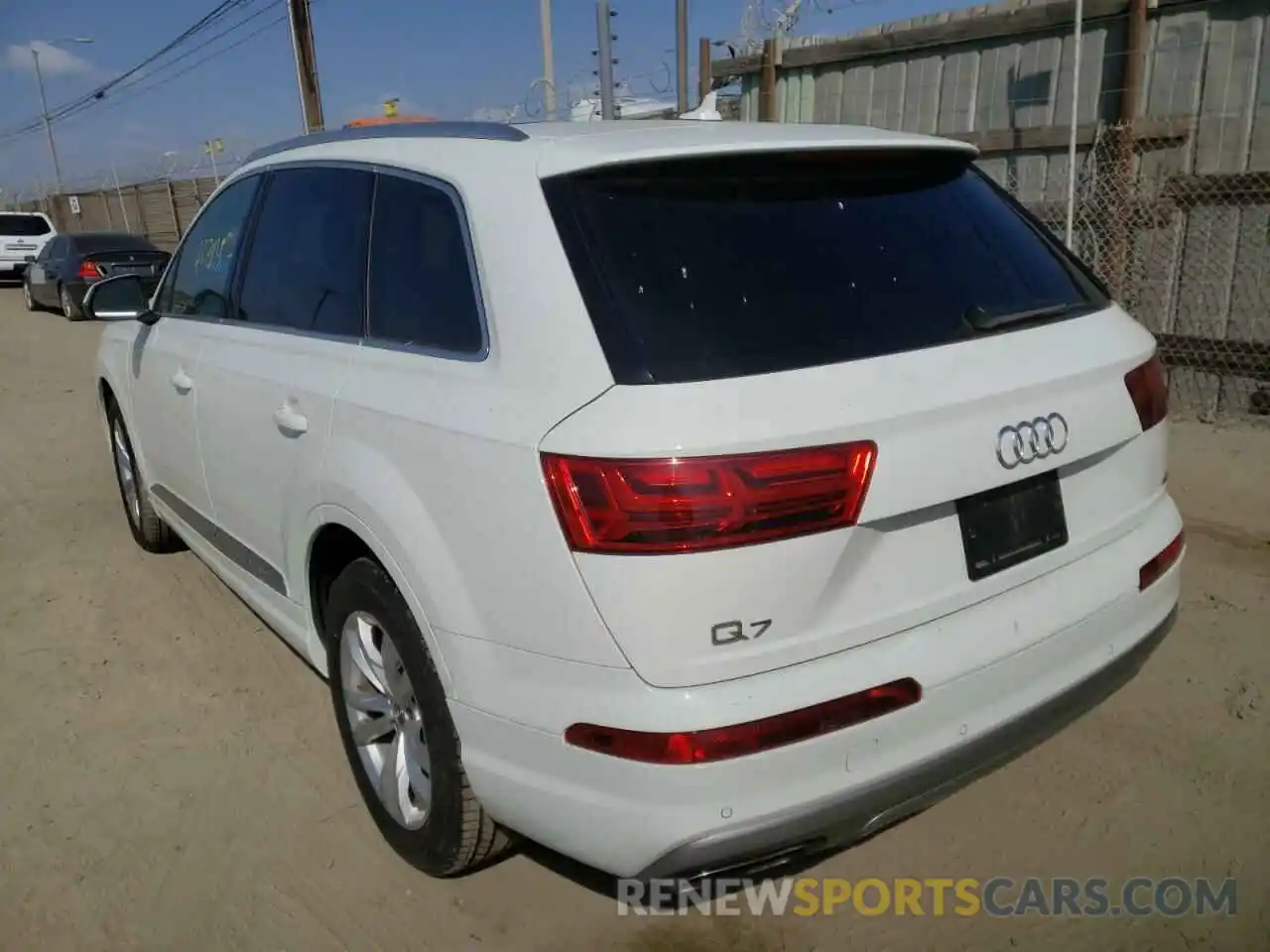 3 Photograph of a damaged car WA1LAAF72KD044107 AUDI Q7 2019