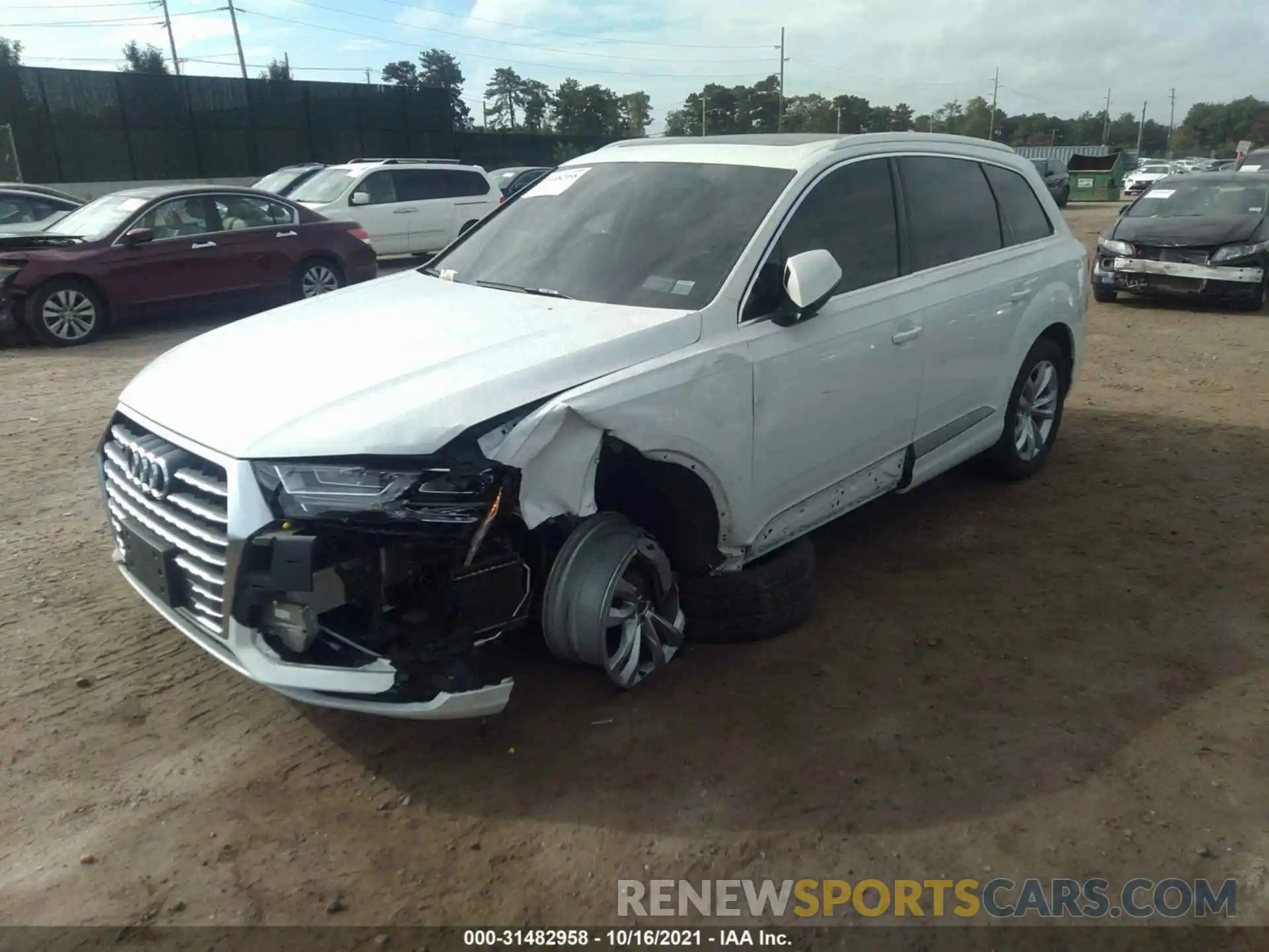 2 Photograph of a damaged car WA1LAAF72KD044527 AUDI Q7 2019