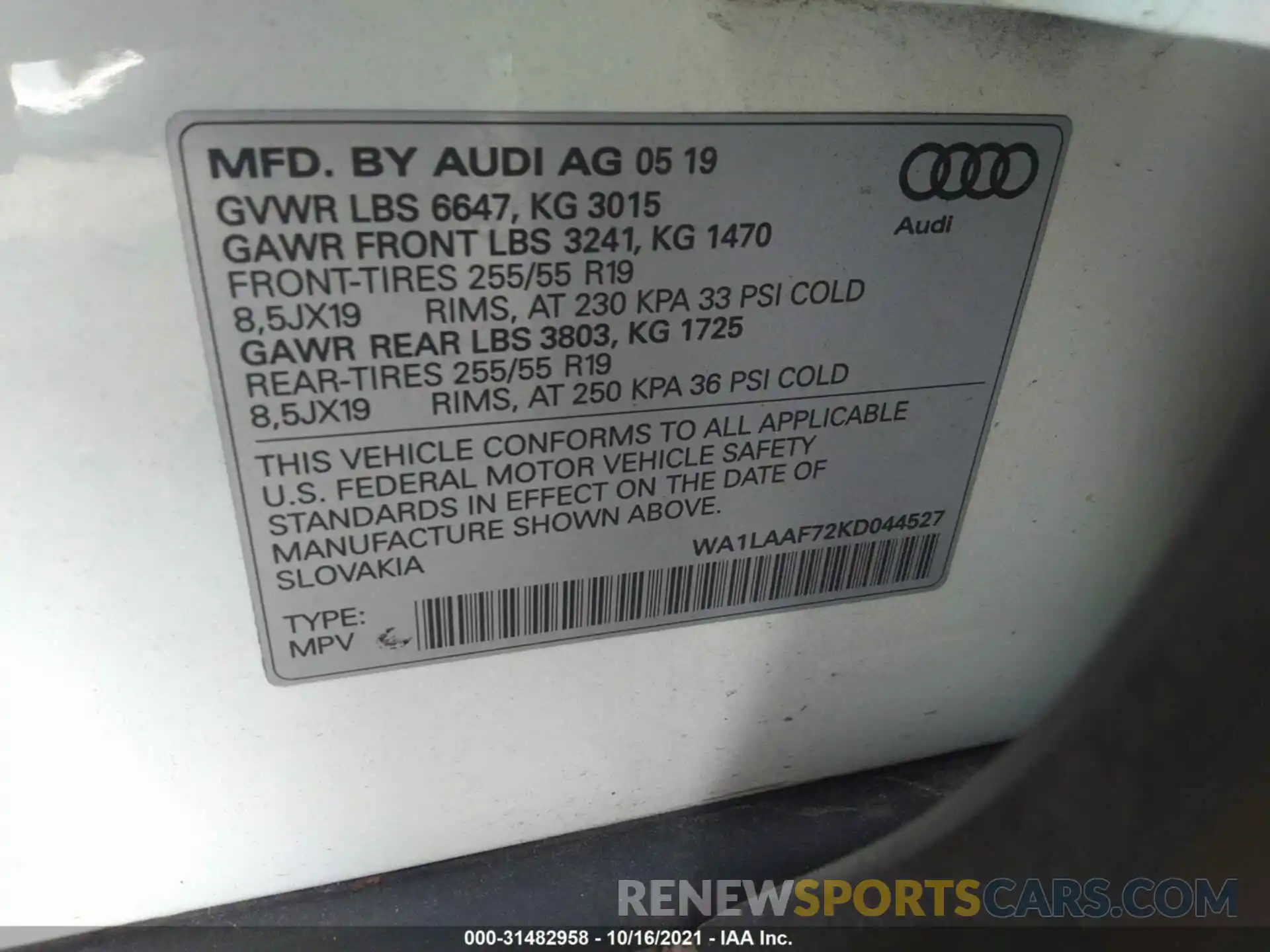 9 Фотография поврежденного автомобиля WA1LAAF72KD044527 AUDI Q7 2019