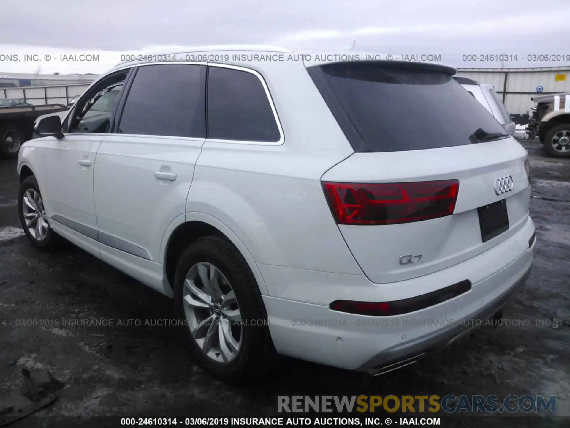 3 Фотография поврежденного автомобиля WA1LAAF73KD004019 AUDI Q7 2019