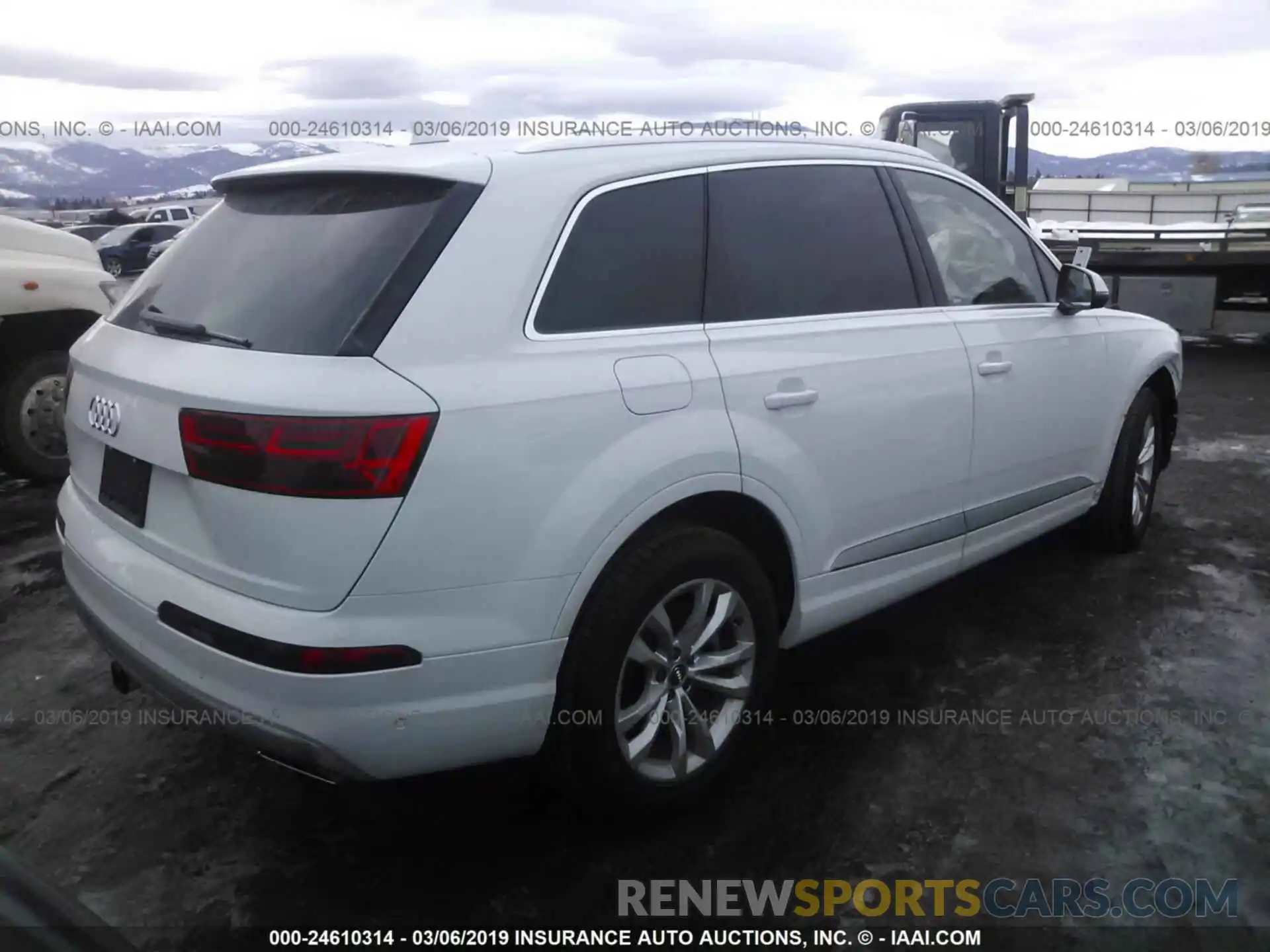 4 Фотография поврежденного автомобиля WA1LAAF73KD004019 AUDI Q7 2019