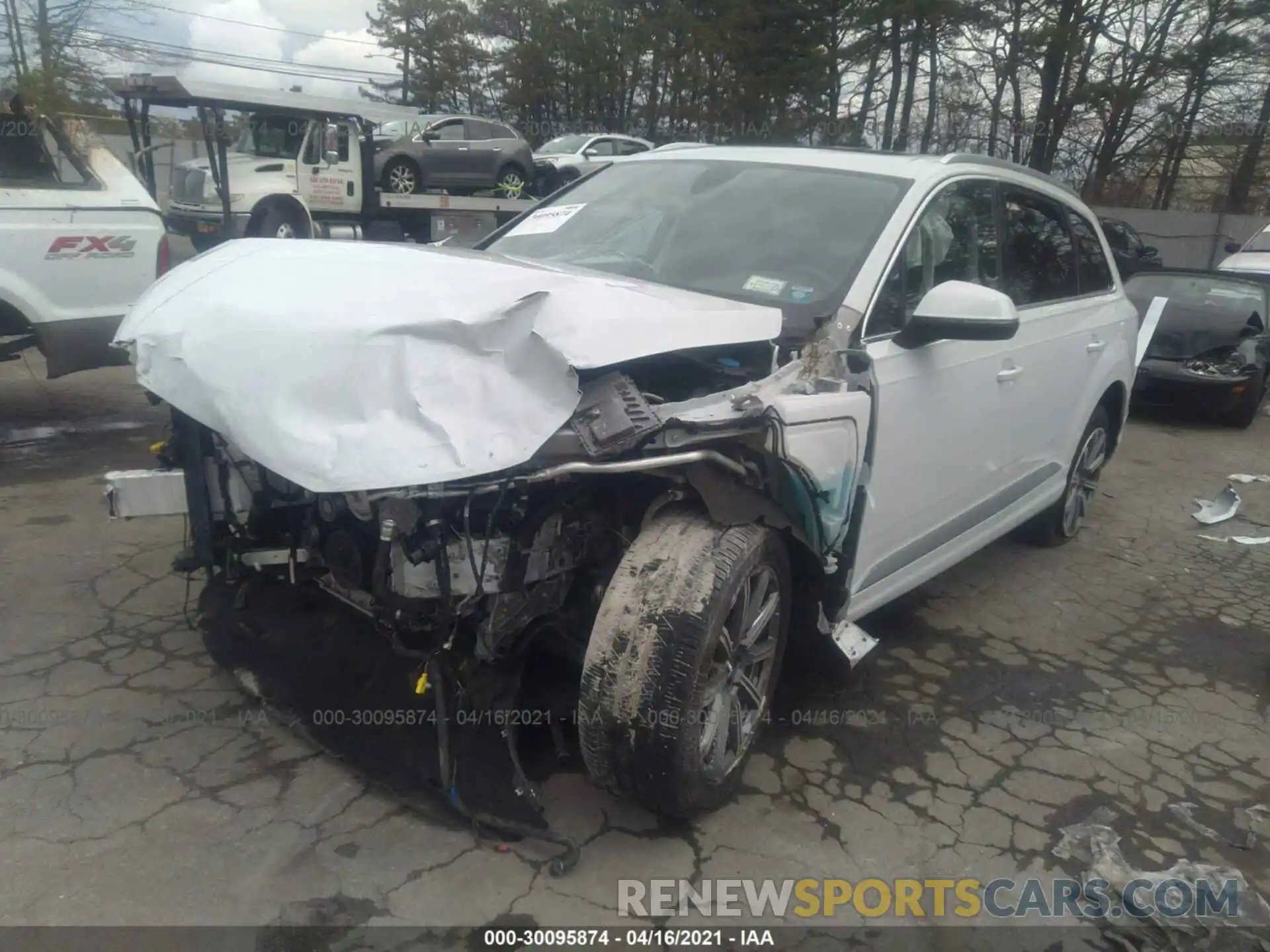 2 Фотография поврежденного автомобиля WA1LAAF73KD005574 AUDI Q7 2019