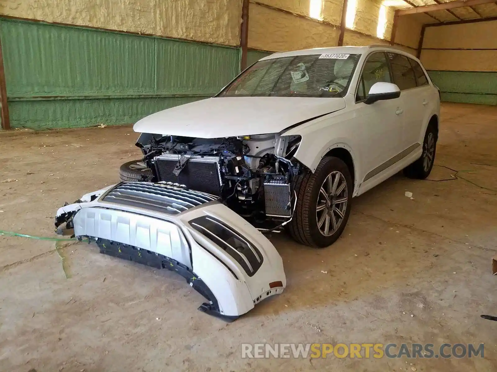 2 Photograph of a damaged car WA1LAAF73KD007762 AUDI Q7 2019