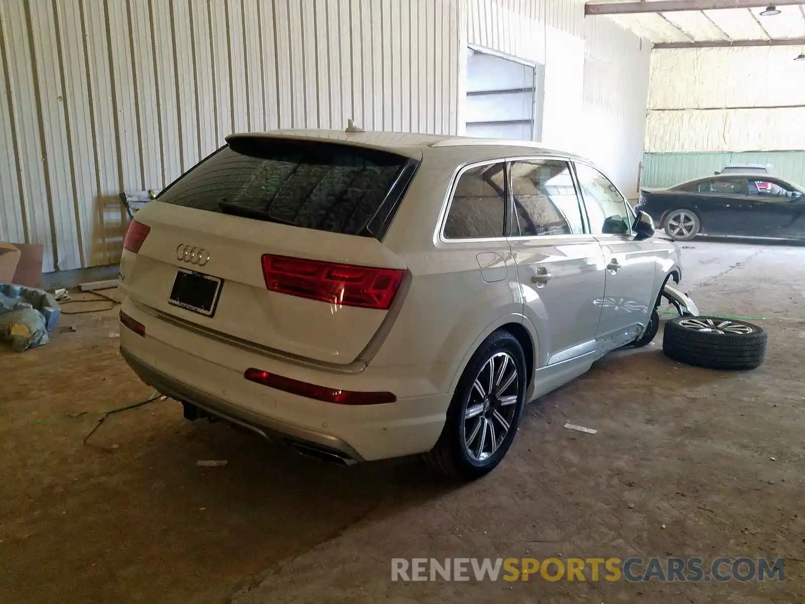 4 Photograph of a damaged car WA1LAAF73KD007762 AUDI Q7 2019