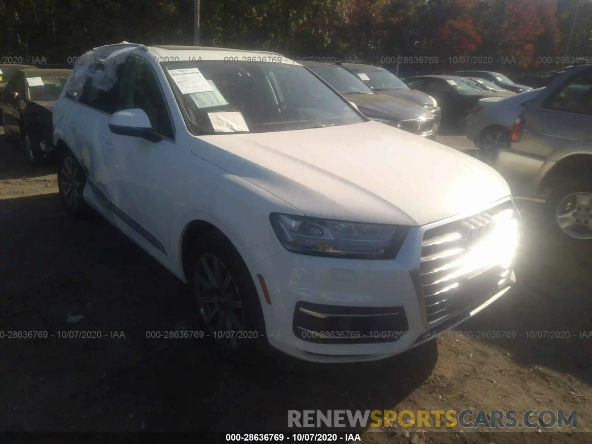 1 Фотография поврежденного автомобиля WA1LAAF73KD021208 AUDI Q7 2019