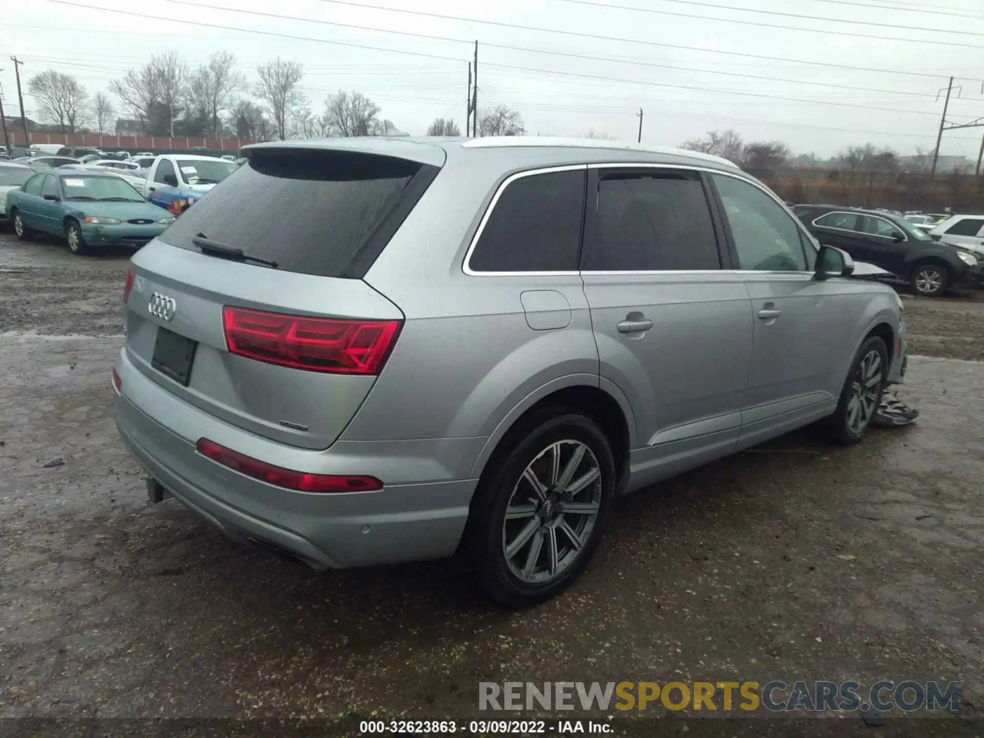 4 Фотография поврежденного автомобиля WA1LAAF73KD029132 AUDI Q7 2019