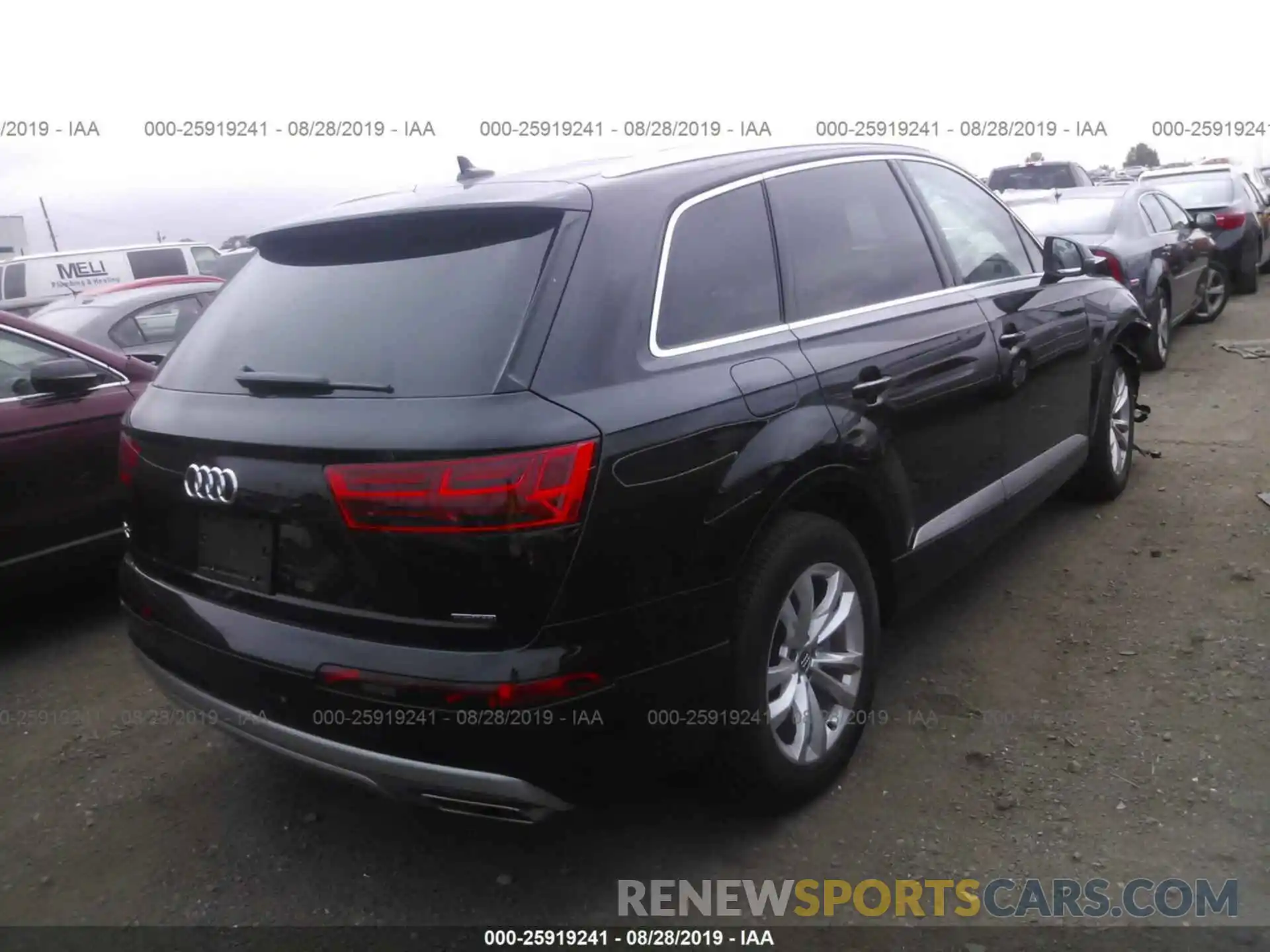 4 Photograph of a damaged car WA1LAAF73KD035724 AUDI Q7 2019