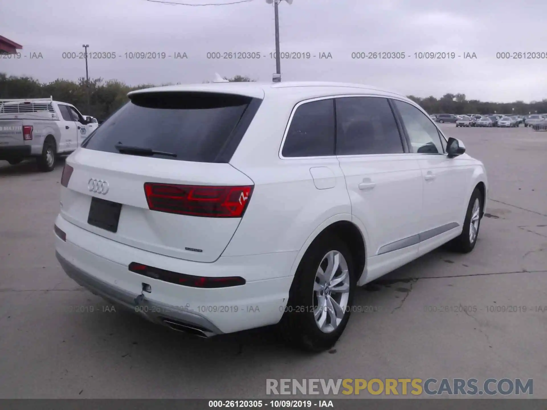 4 Photograph of a damaged car WA1LAAF73KD041152 AUDI Q7 2019