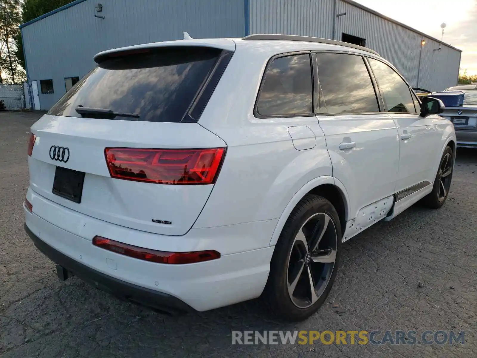 4 Photograph of a damaged car WA1LAAF73KD044925 AUDI Q7 2019