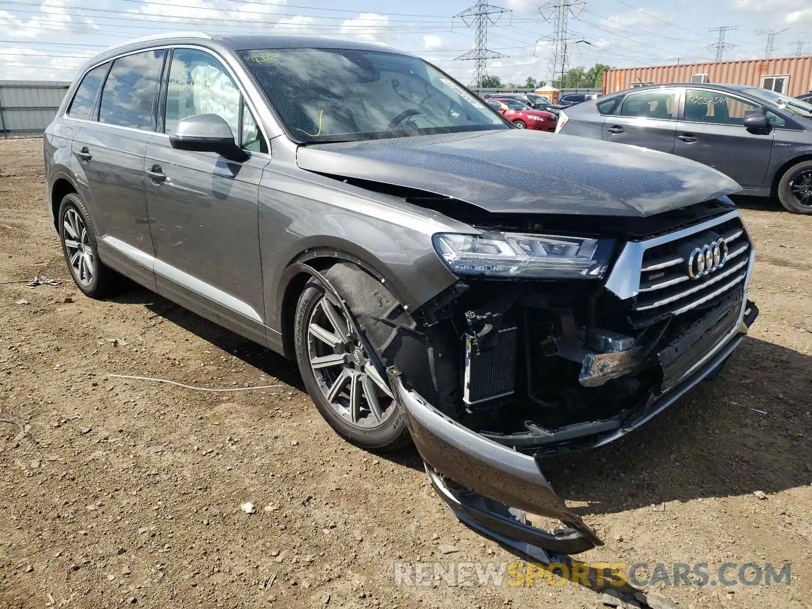 1 Photograph of a damaged car WA1LAAF73KD045766 AUDI Q7 2019