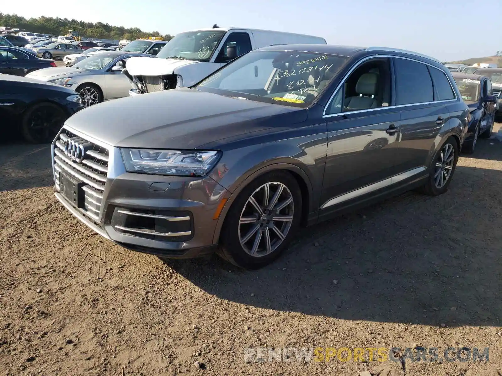 2 Фотография поврежденного автомобиля WA1LAAF73KD047176 AUDI Q7 2019