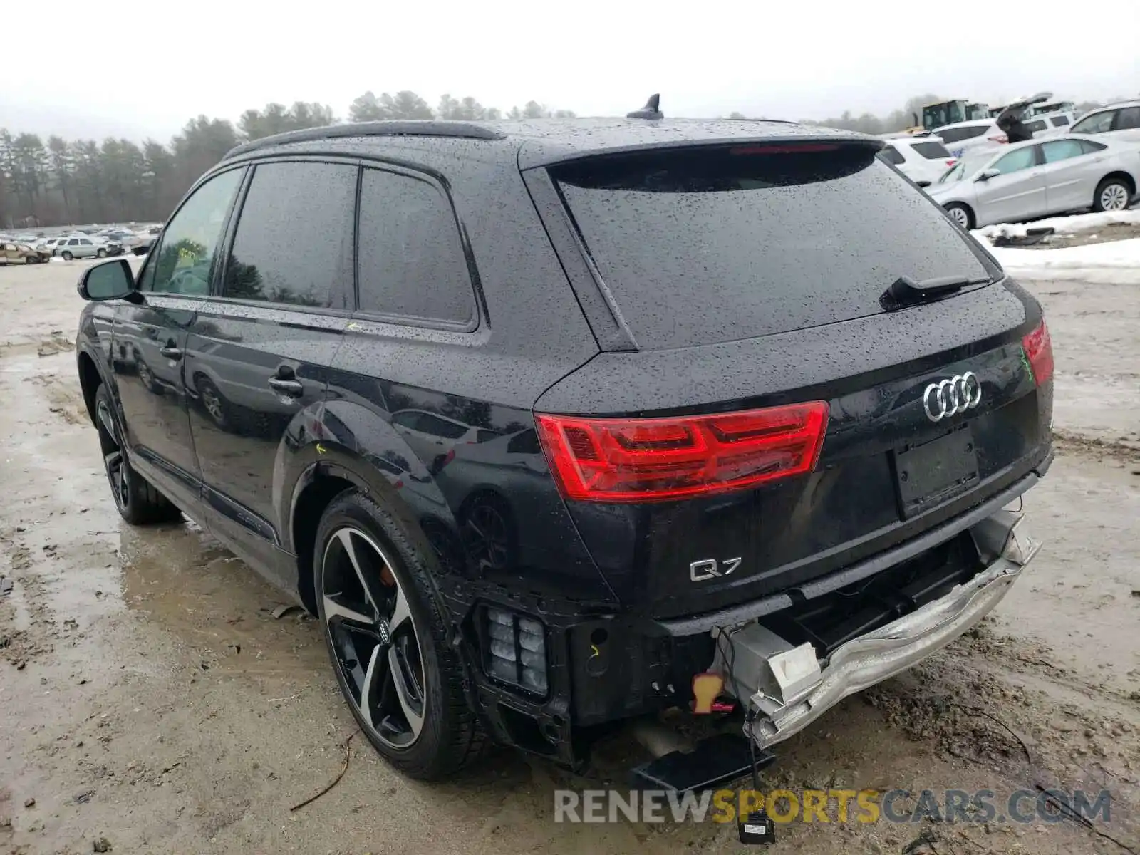 3 Photograph of a damaged car WA1LAAF73KD047694 AUDI Q7 2019