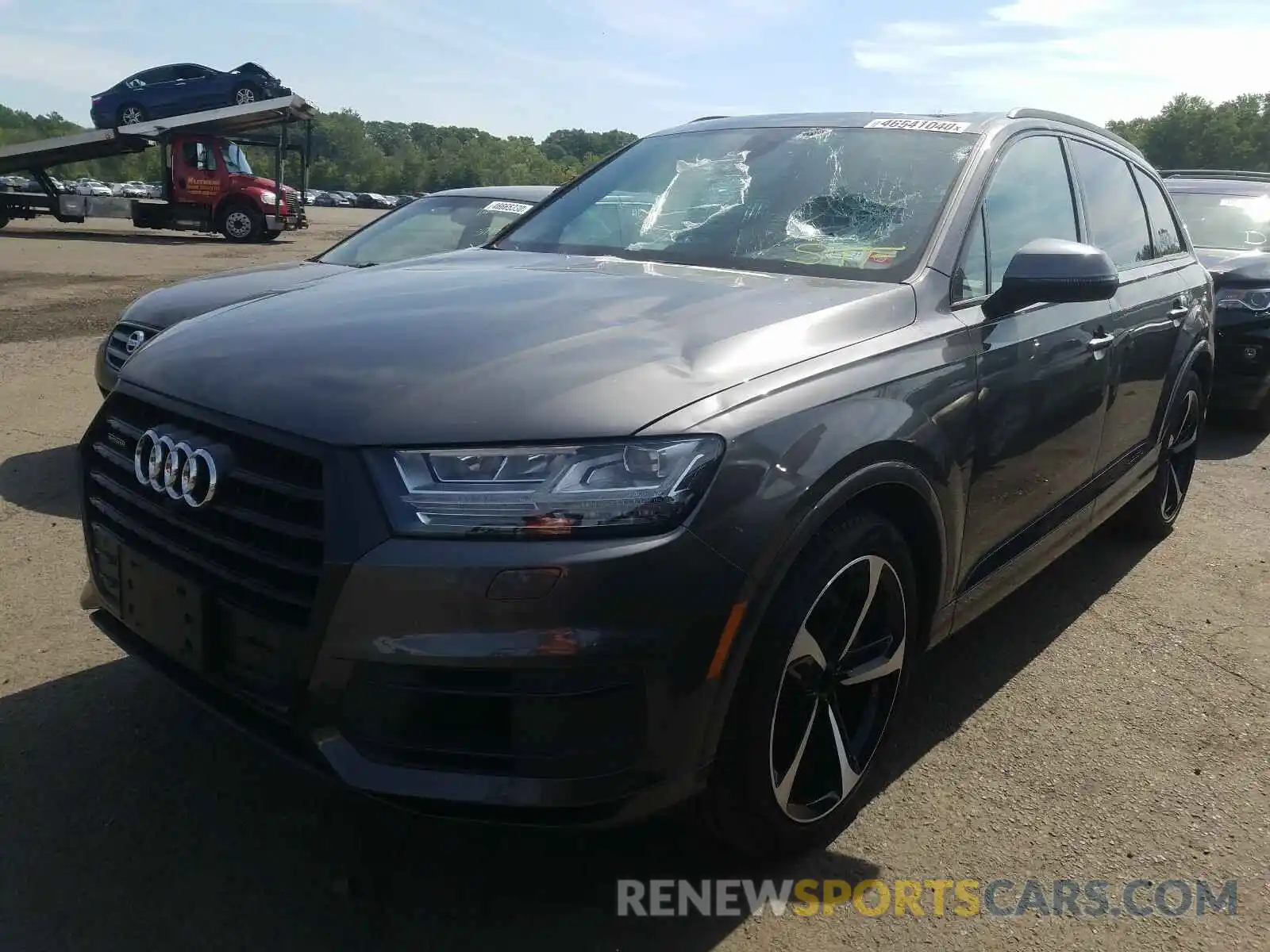 2 Photograph of a damaged car WA1LAAF73KD048439 AUDI Q7 2019