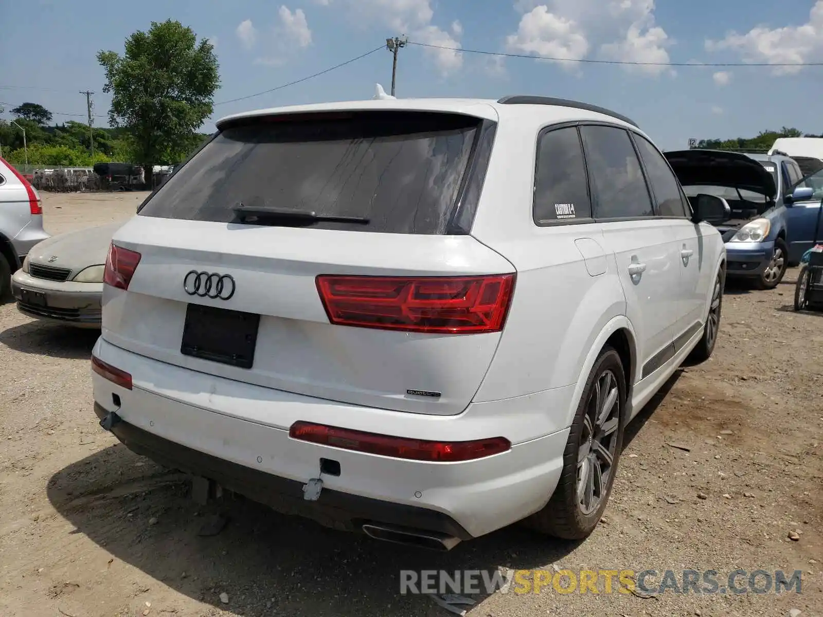 4 Фотография поврежденного автомобиля WA1LAAF73KD048571 AUDI Q7 2019