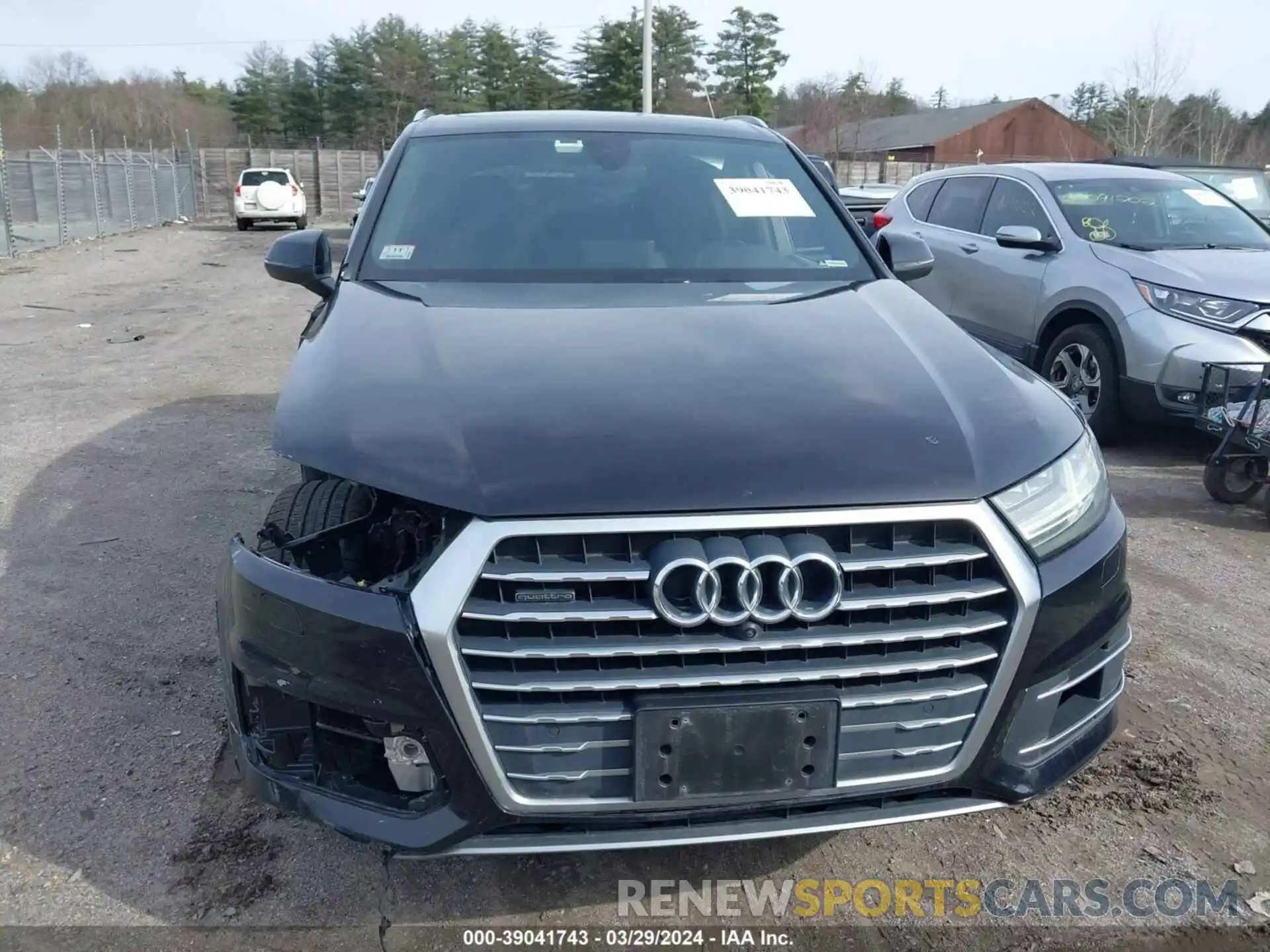 12 Photograph of a damaged car WA1LAAF74KD000805 AUDI Q7 2019