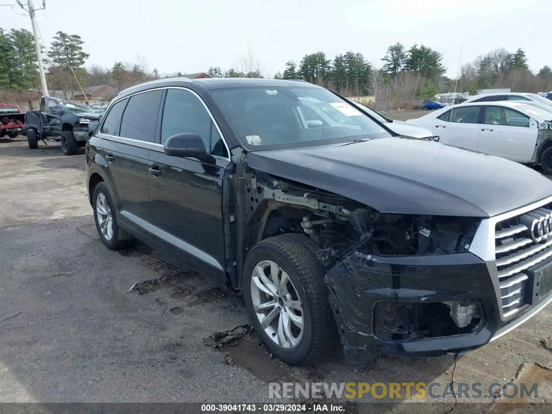 13 Photograph of a damaged car WA1LAAF74KD000805 AUDI Q7 2019