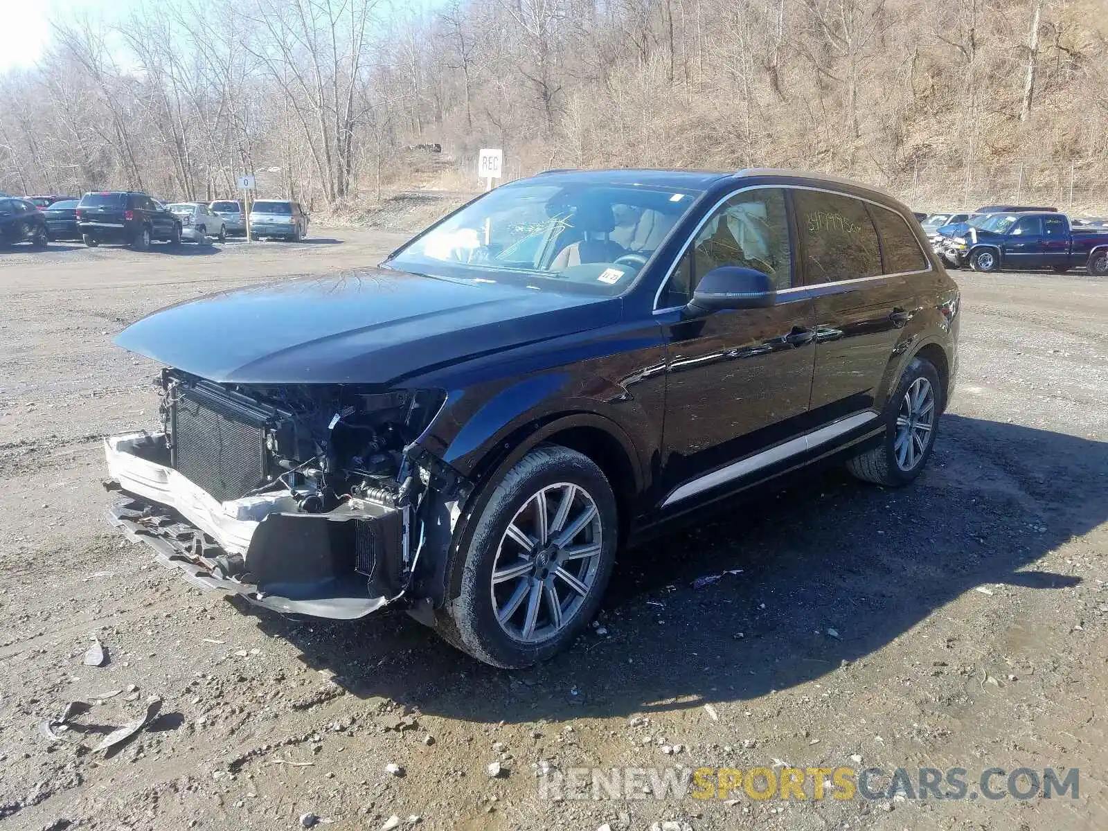 2 Photograph of a damaged car WA1LAAF74KD000853 AUDI Q7 2019