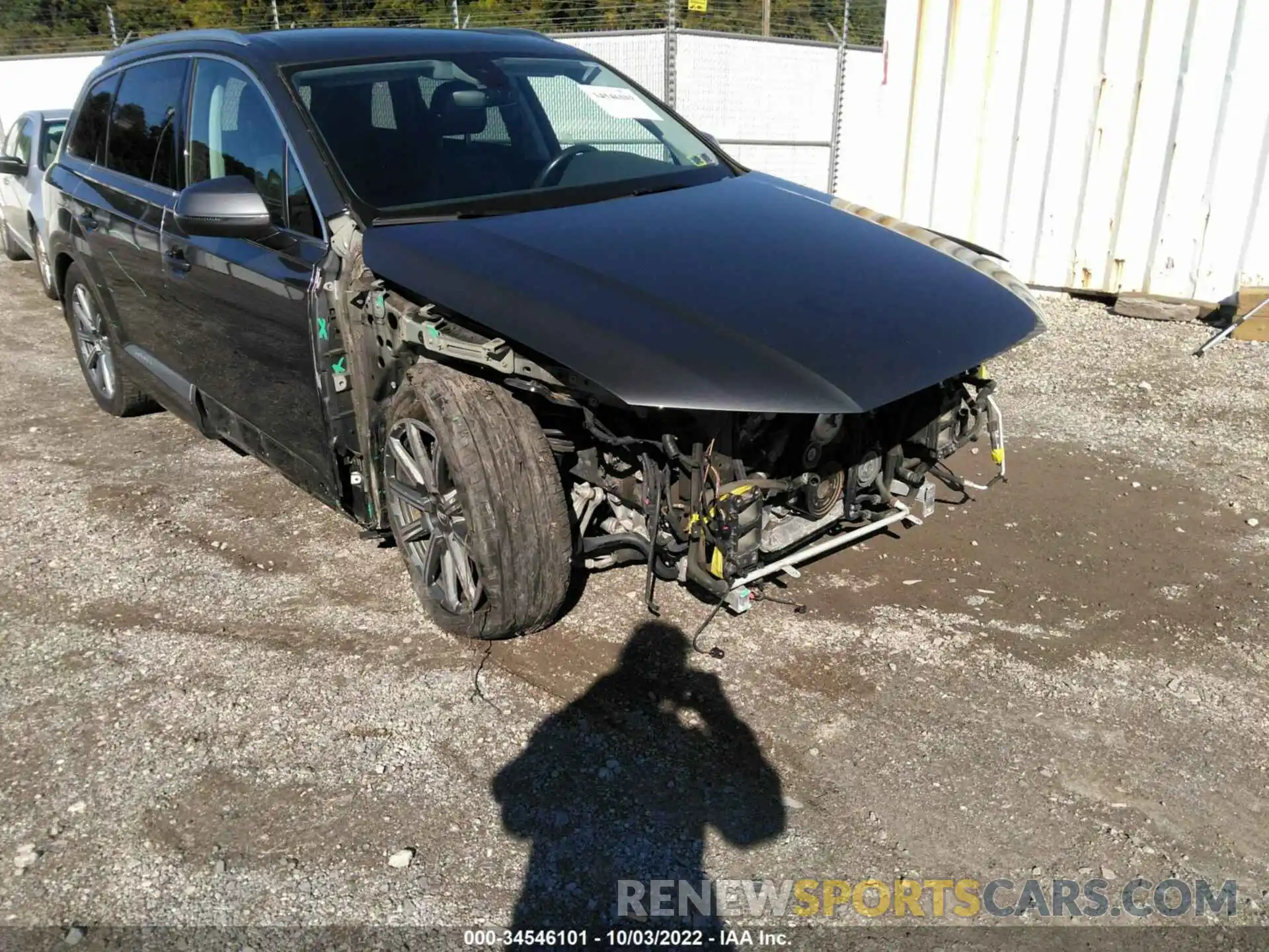 6 Photograph of a damaged car WA1LAAF74KD001890 AUDI Q7 2019