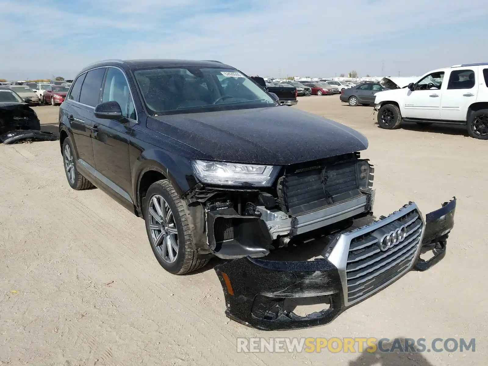 1 Photograph of a damaged car WA1LAAF74KD002795 AUDI Q7 2019