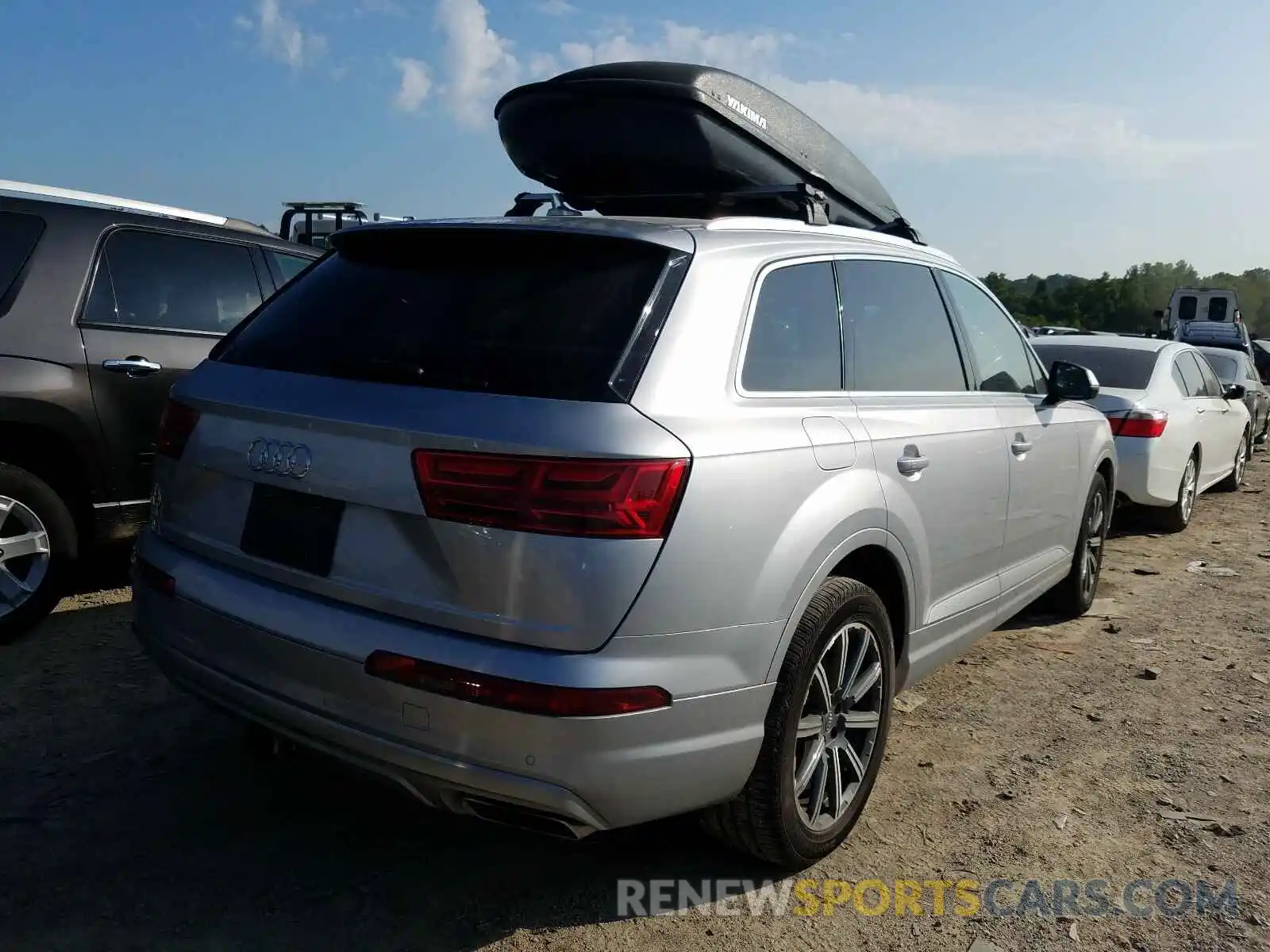 4 Photograph of a damaged car WA1LAAF74KD020097 AUDI Q7 2019