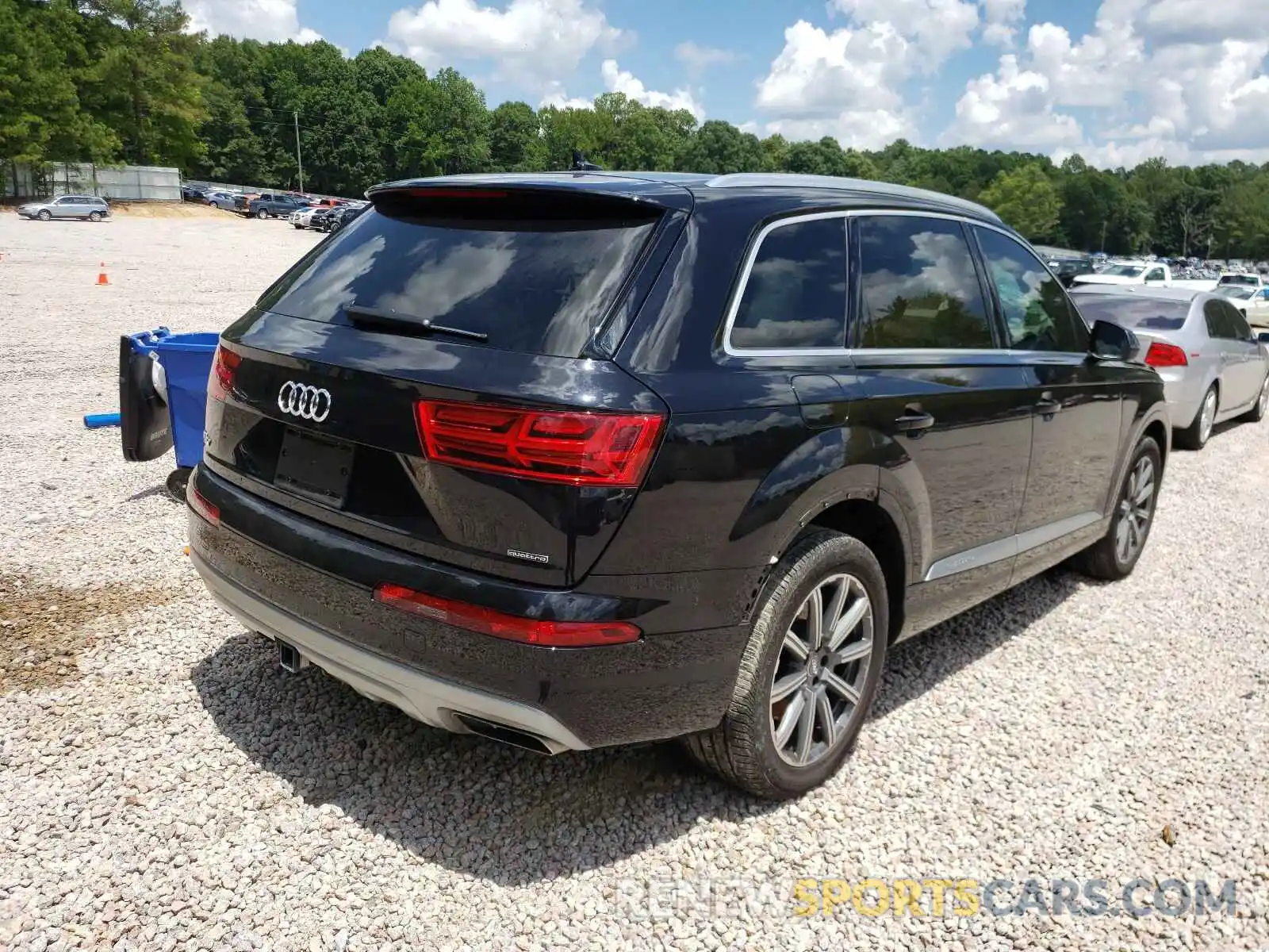 4 Фотография поврежденного автомобиля WA1LAAF74KD029186 AUDI Q7 2019