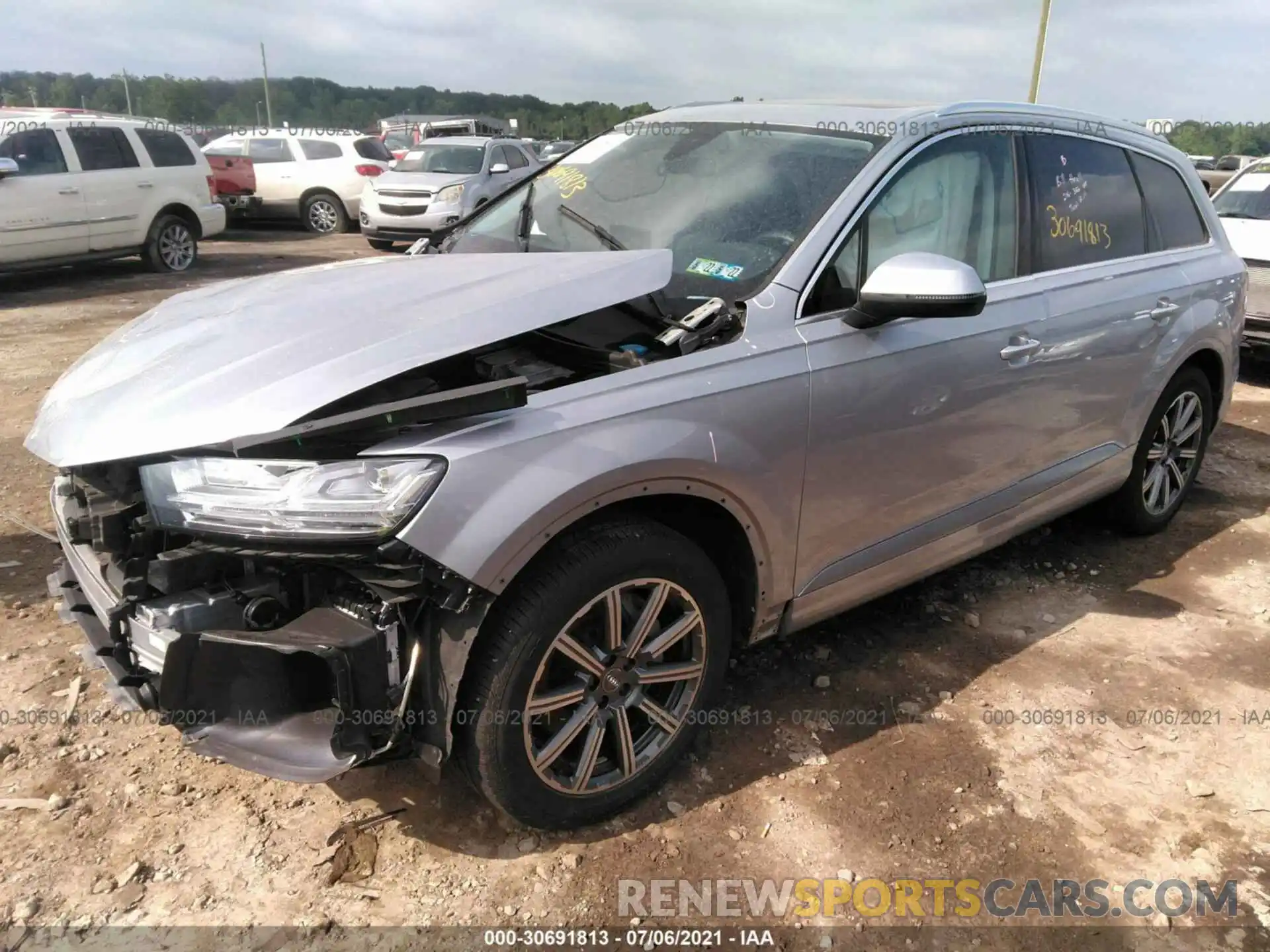 2 Фотография поврежденного автомобиля WA1LAAF74KD031455 AUDI Q7 2019