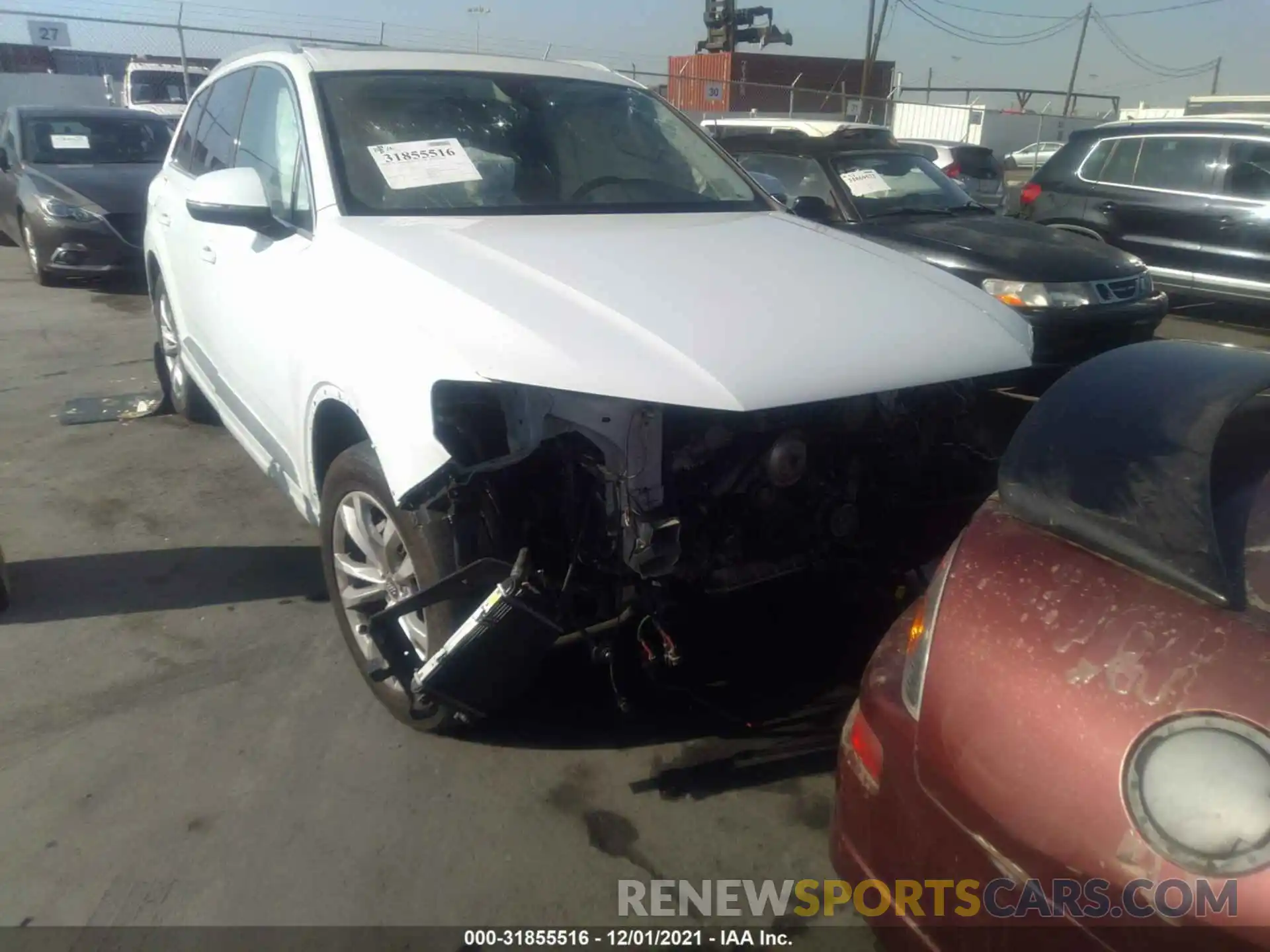 6 Photograph of a damaged car WA1LAAF74KD032668 AUDI Q7 2019