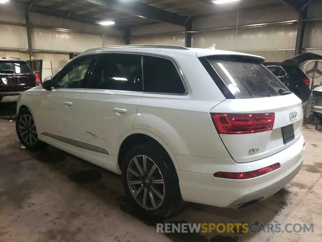 3 Photograph of a damaged car WA1LAAF74KD038289 AUDI Q7 2019