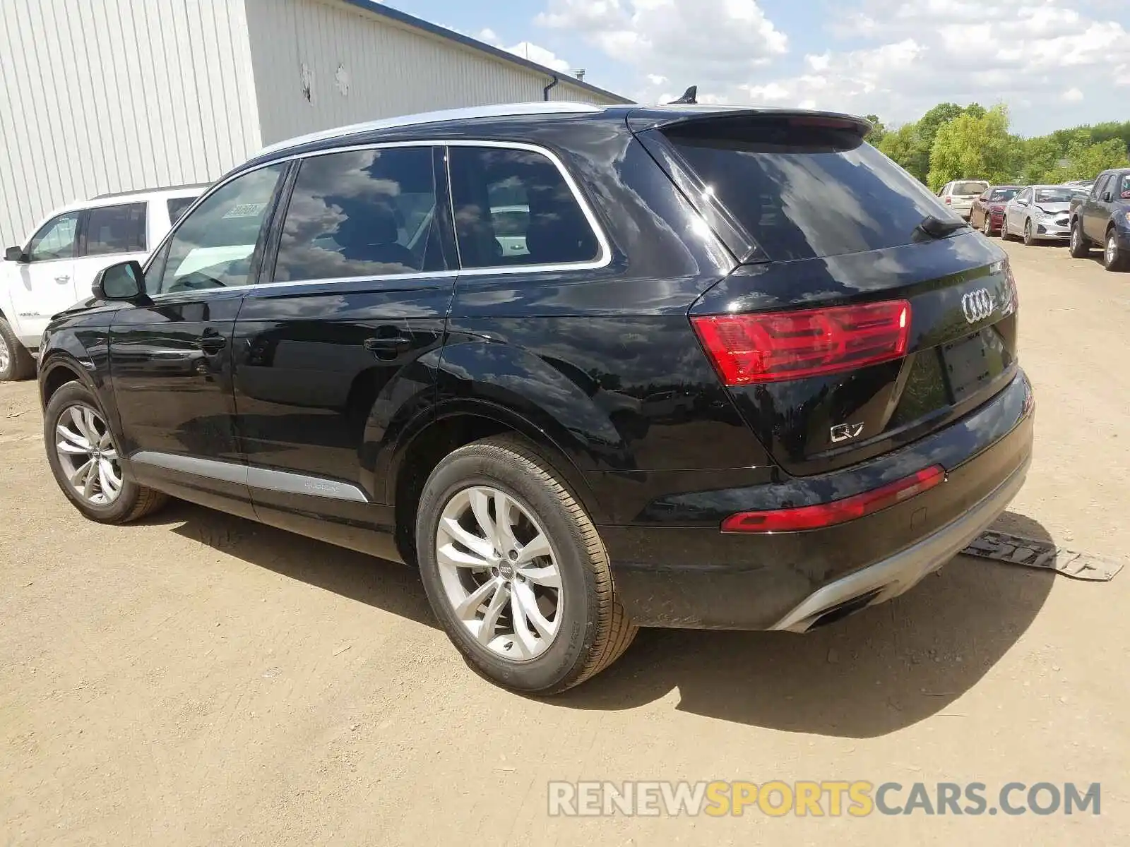 3 Photograph of a damaged car WA1LAAF74KD046750 AUDI Q7 2019