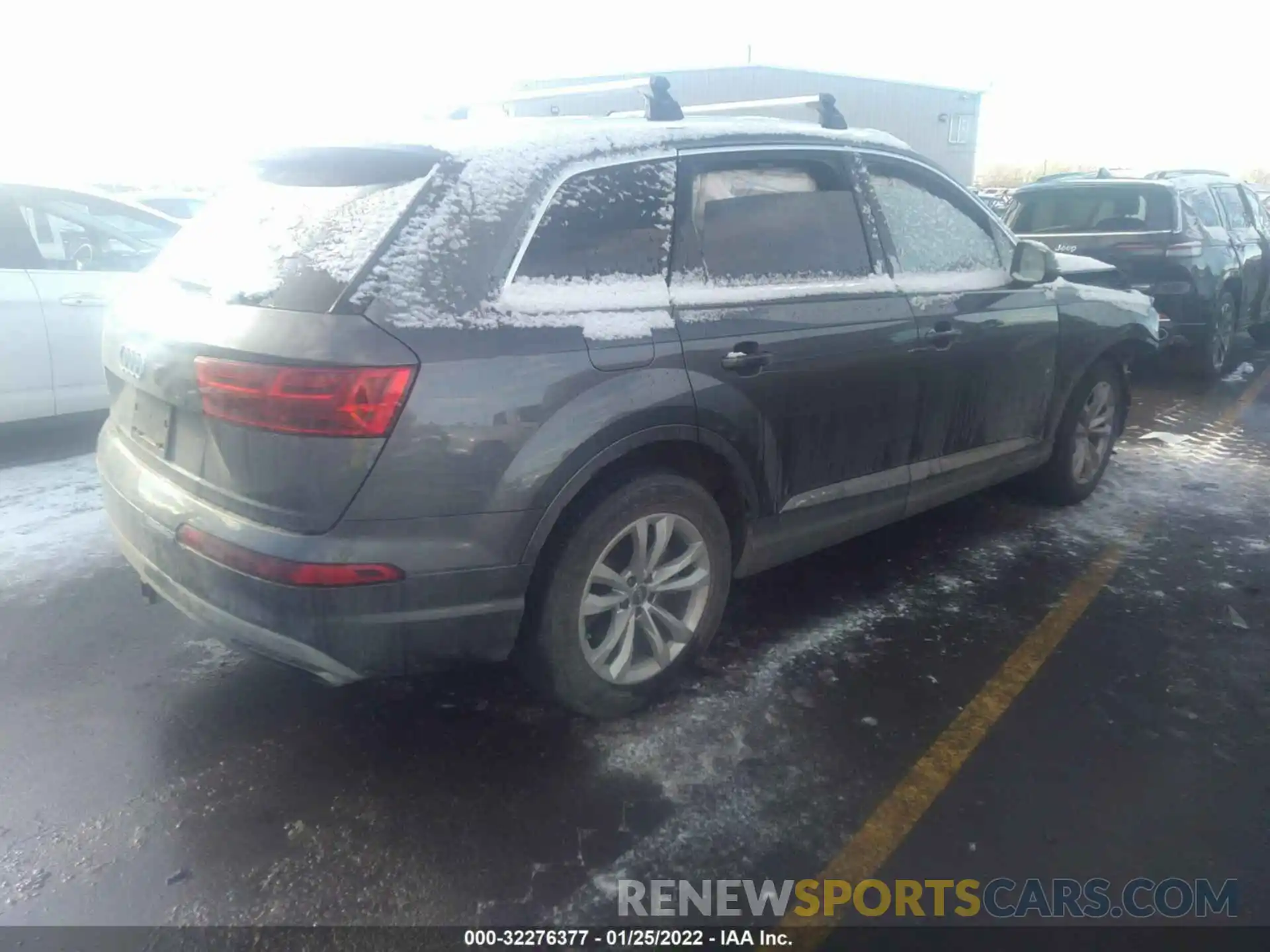 4 Photograph of a damaged car WA1LAAF75KD005043 AUDI Q7 2019