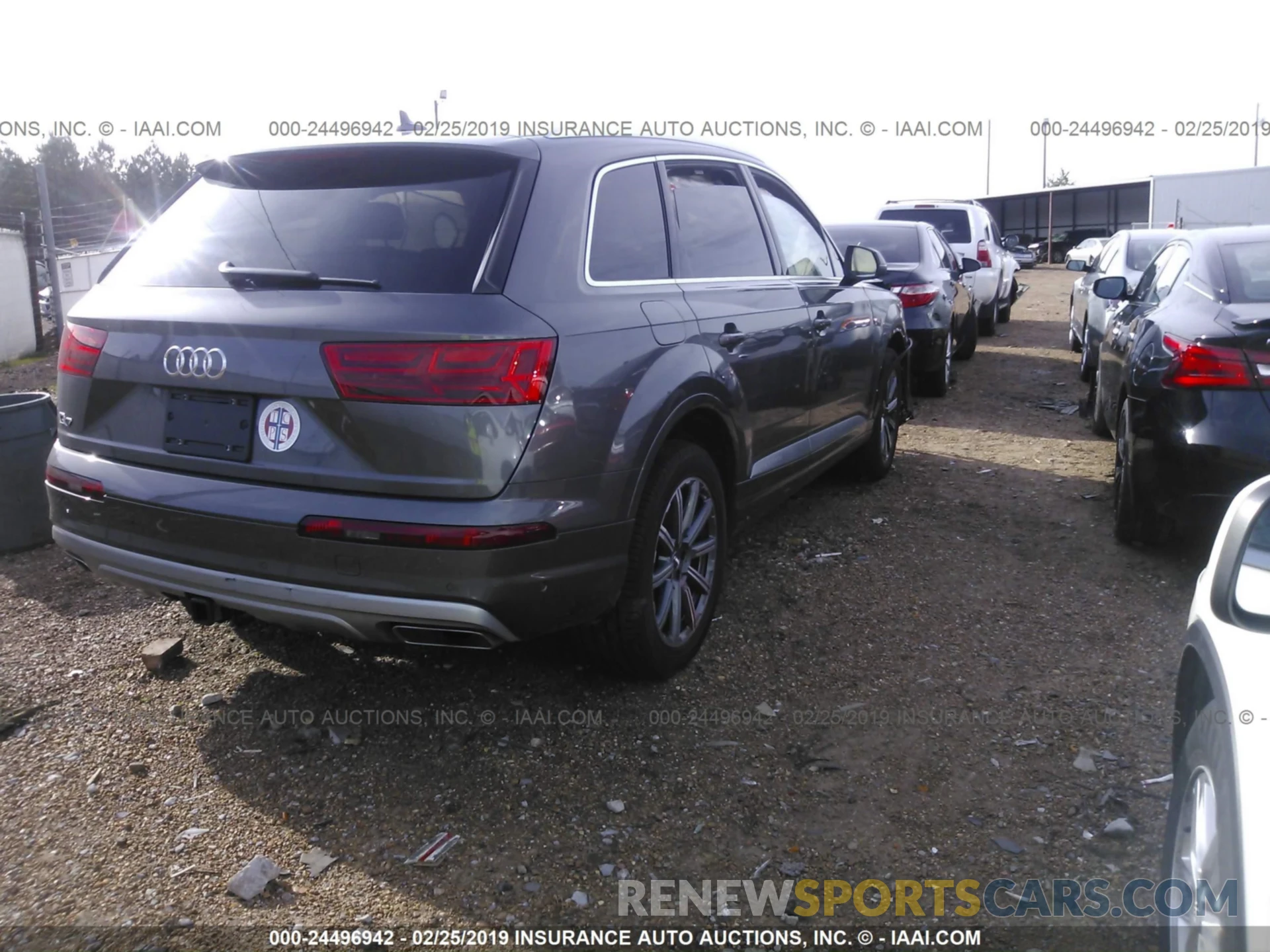 4 Photograph of a damaged car WA1LAAF75KD006788 AUDI Q7 2019