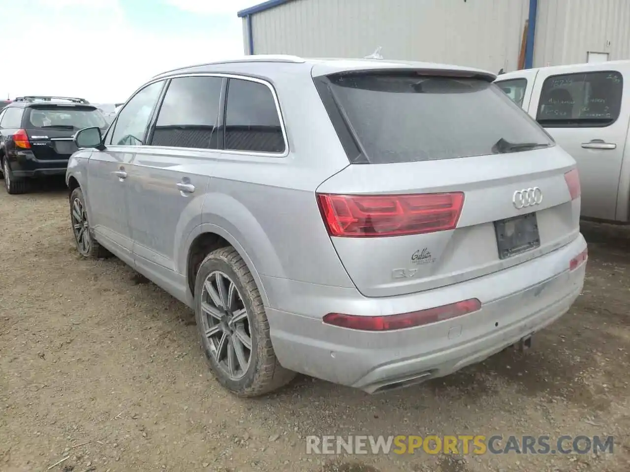 3 Photograph of a damaged car WA1LAAF75KD012140 AUDI Q7 2019