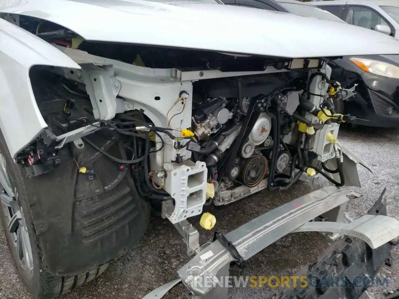 9 Photograph of a damaged car WA1LAAF75KD037314 AUDI Q7 2019