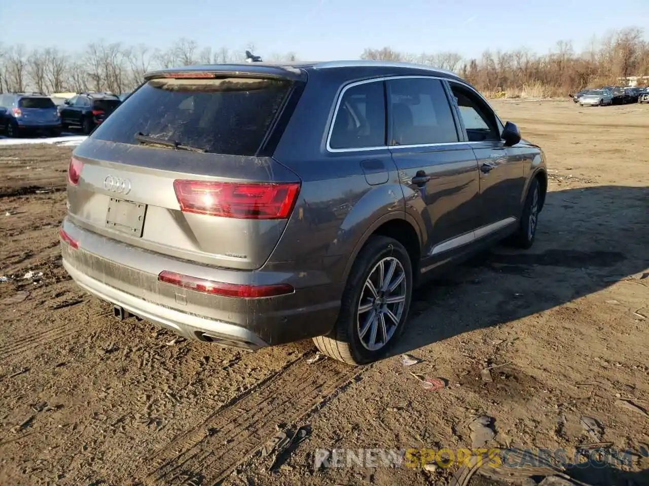 4 Photograph of a damaged car WA1LAAF75KD037667 AUDI Q7 2019