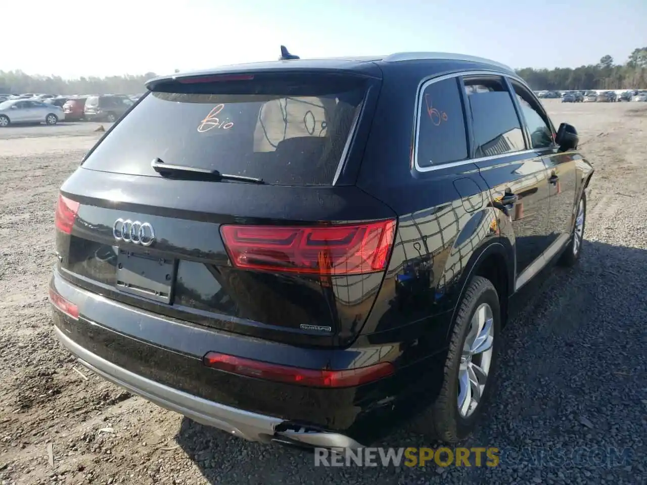 4 Photograph of a damaged car WA1LAAF75KD043162 AUDI Q7 2019