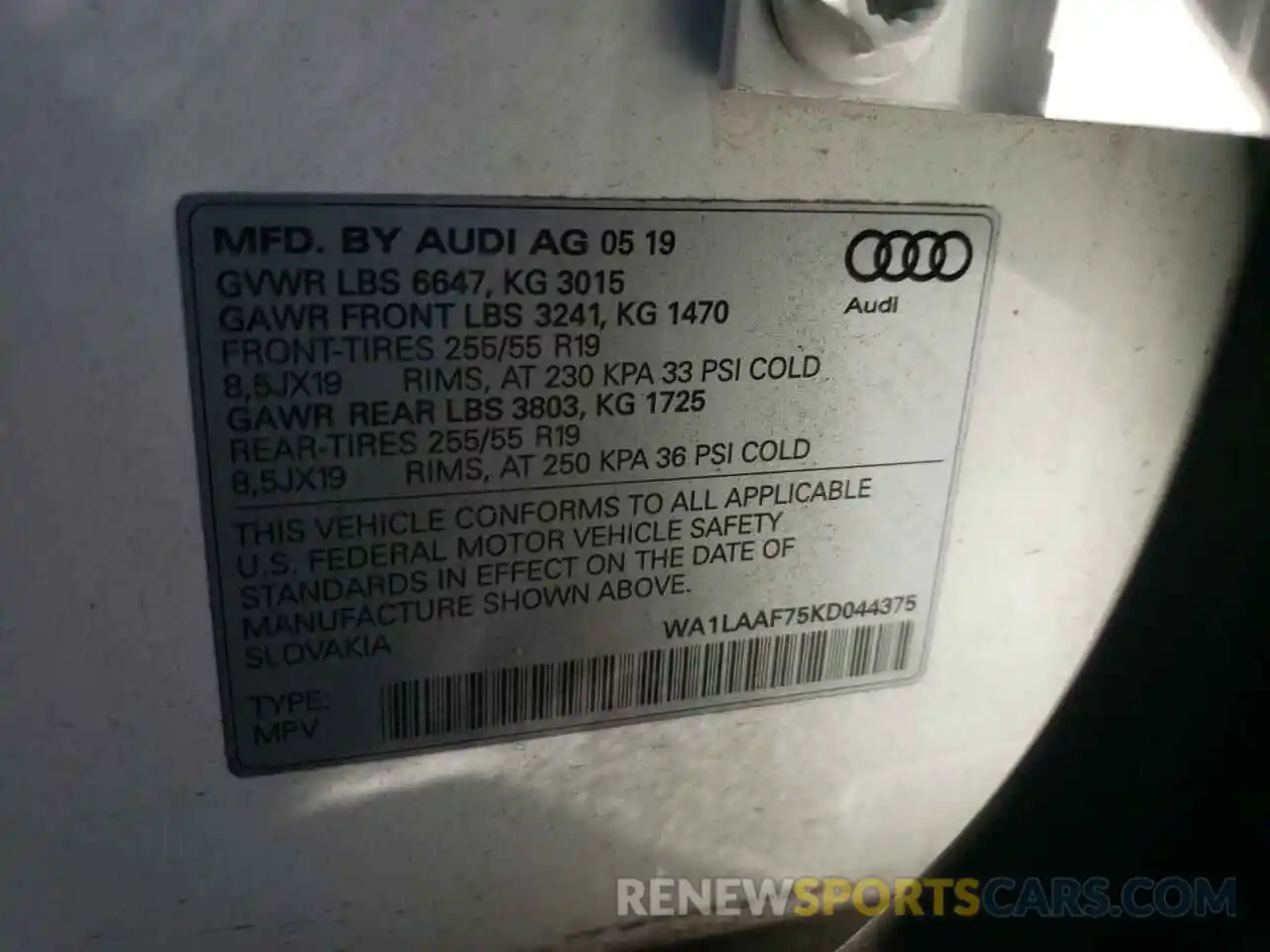 10 Photograph of a damaged car WA1LAAF75KD044375 AUDI Q7 2019