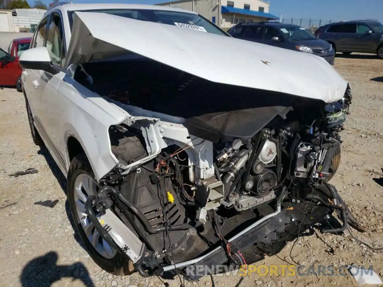 9 Photograph of a damaged car WA1LAAF75KD044375 AUDI Q7 2019