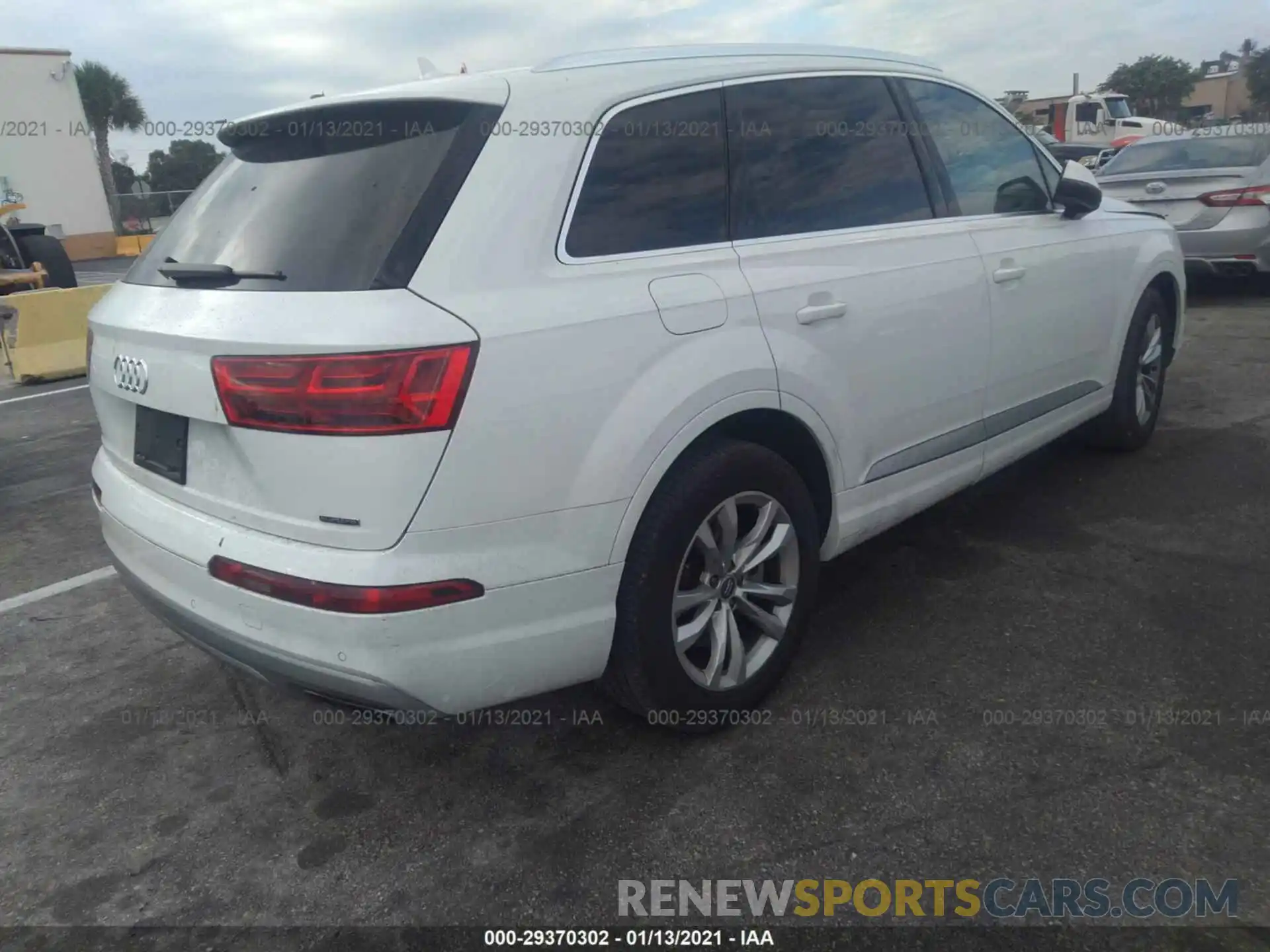 4 Фотография поврежденного автомобиля WA1LAAF75KD044425 AUDI Q7 2019