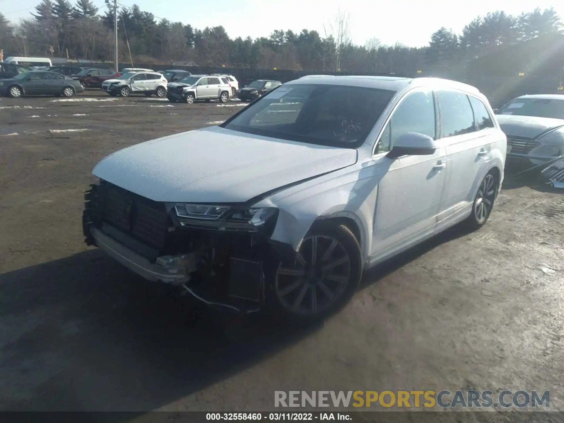 2 Photograph of a damaged car WA1LAAF75KD047194 AUDI Q7 2019