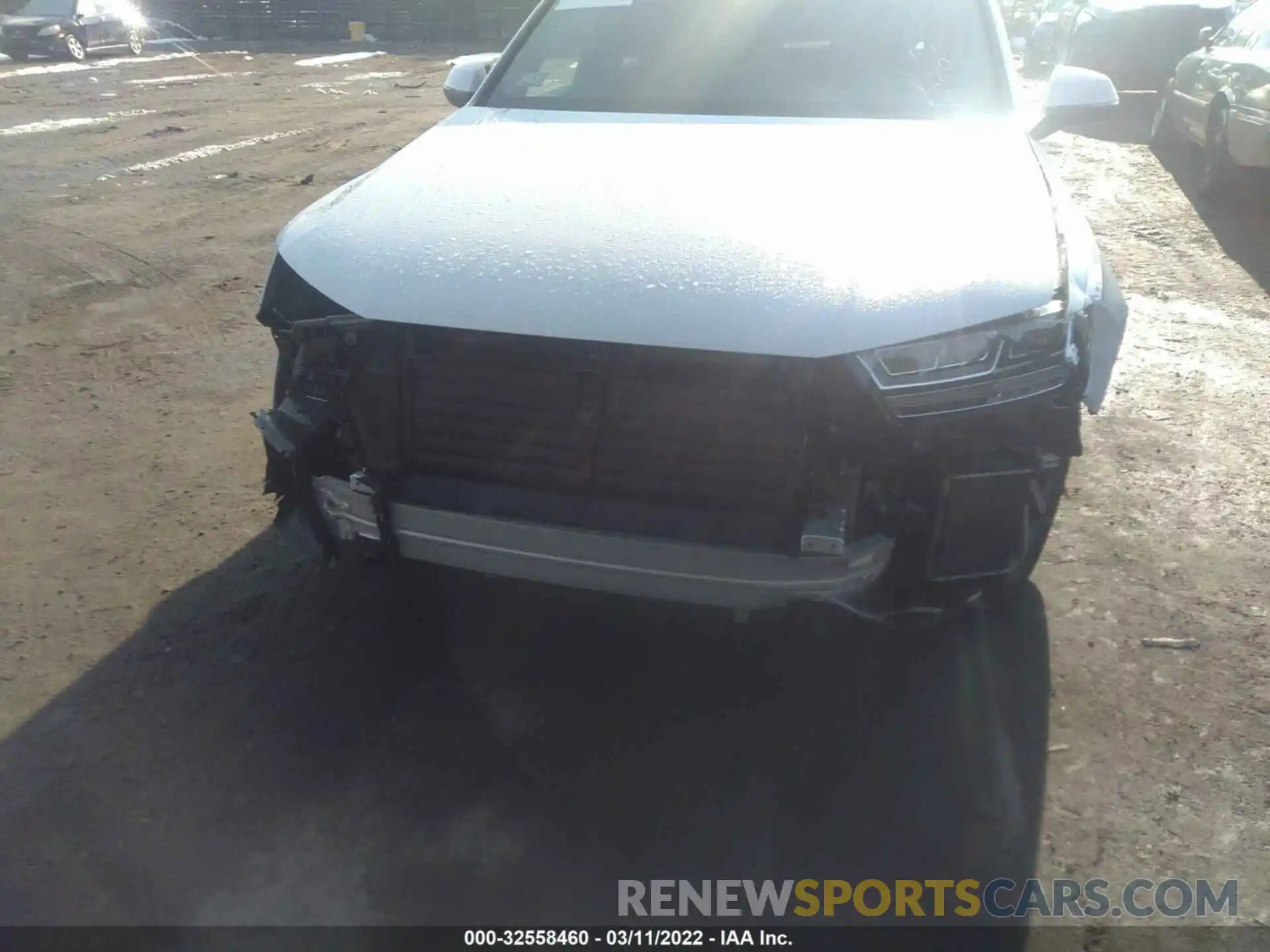 6 Photograph of a damaged car WA1LAAF75KD047194 AUDI Q7 2019