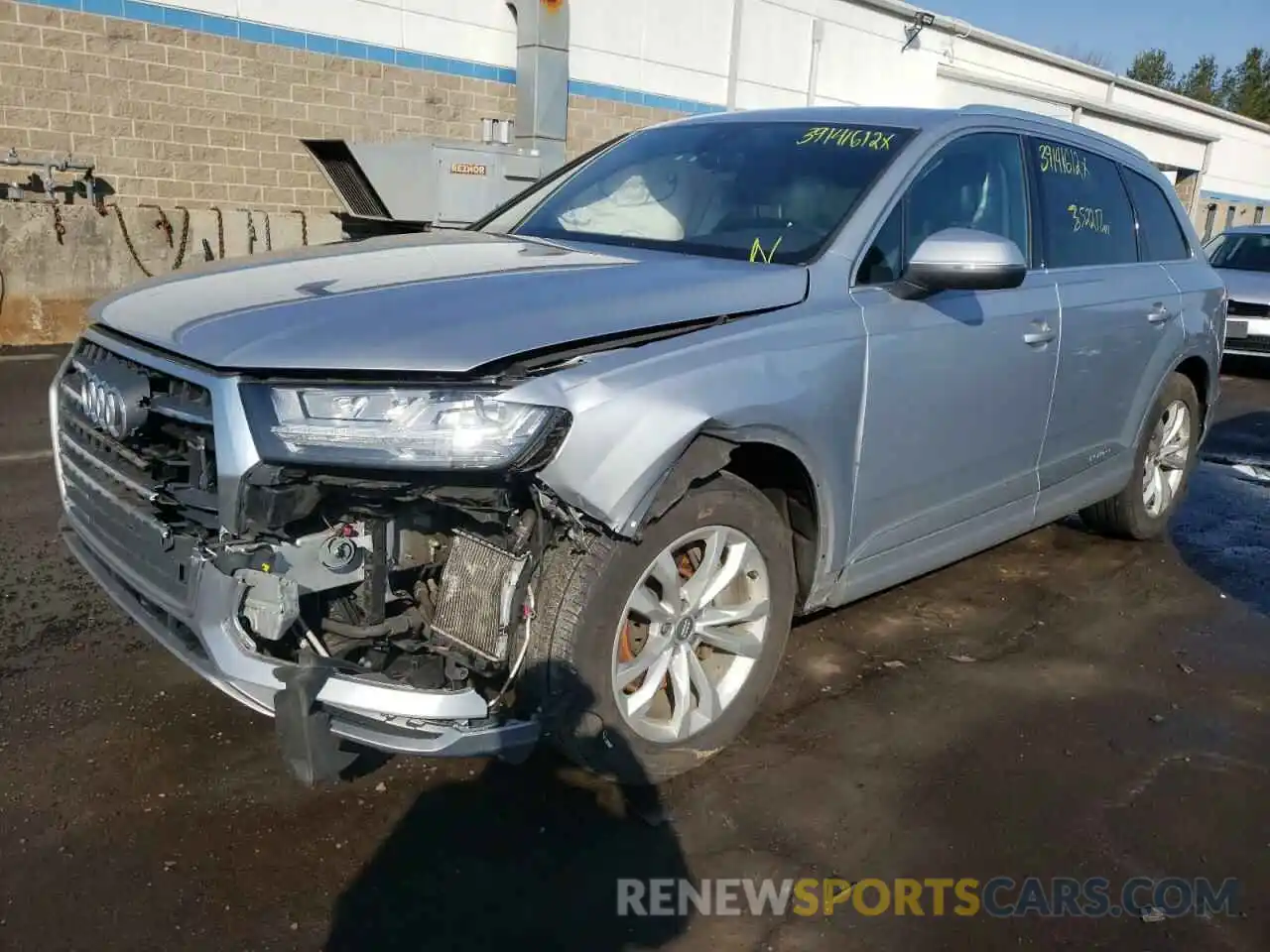 2 Photograph of a damaged car WA1LAAF76KD004760 AUDI Q7 2019