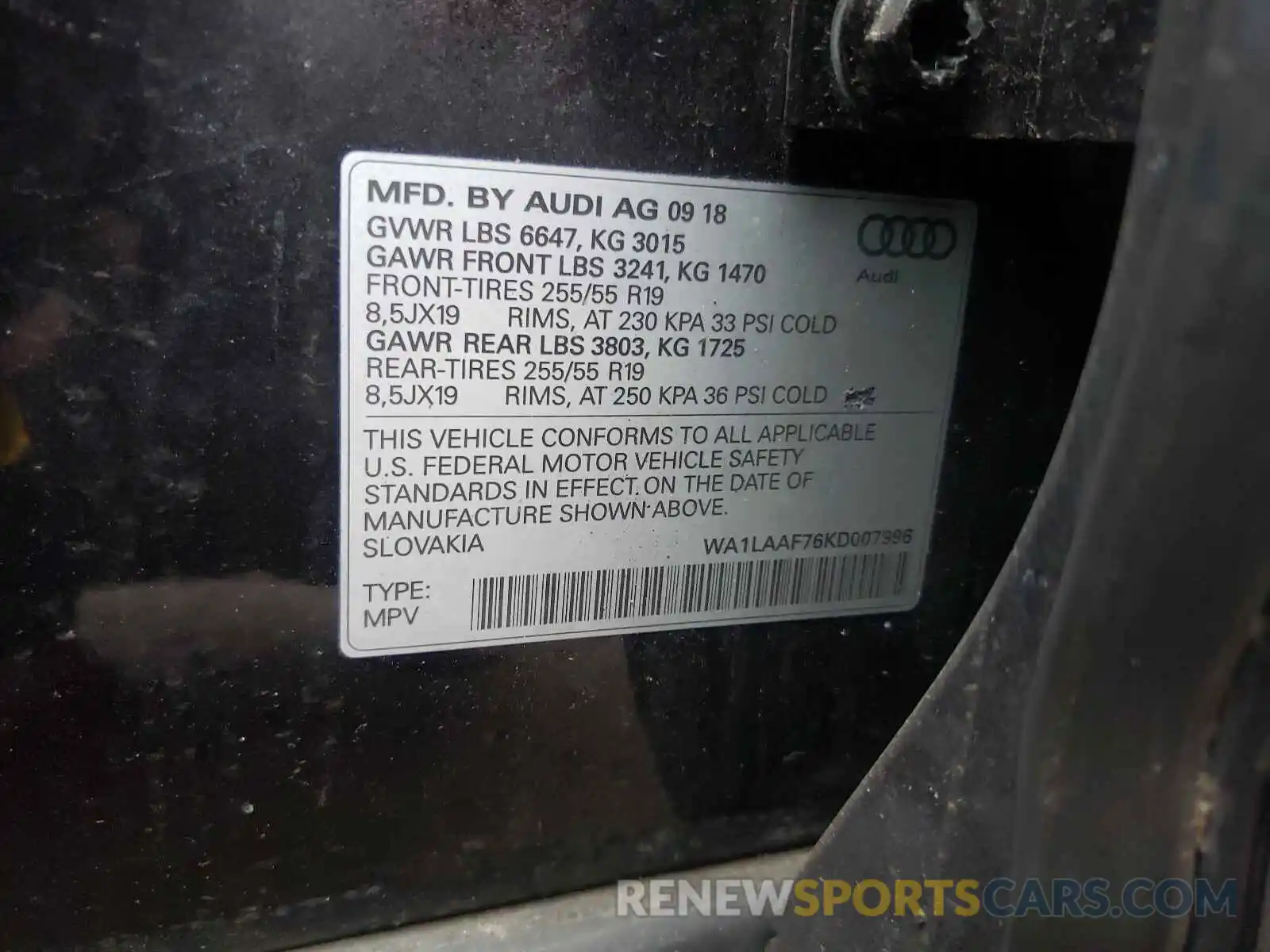 10 Photograph of a damaged car WA1LAAF76KD007996 AUDI Q7 2019