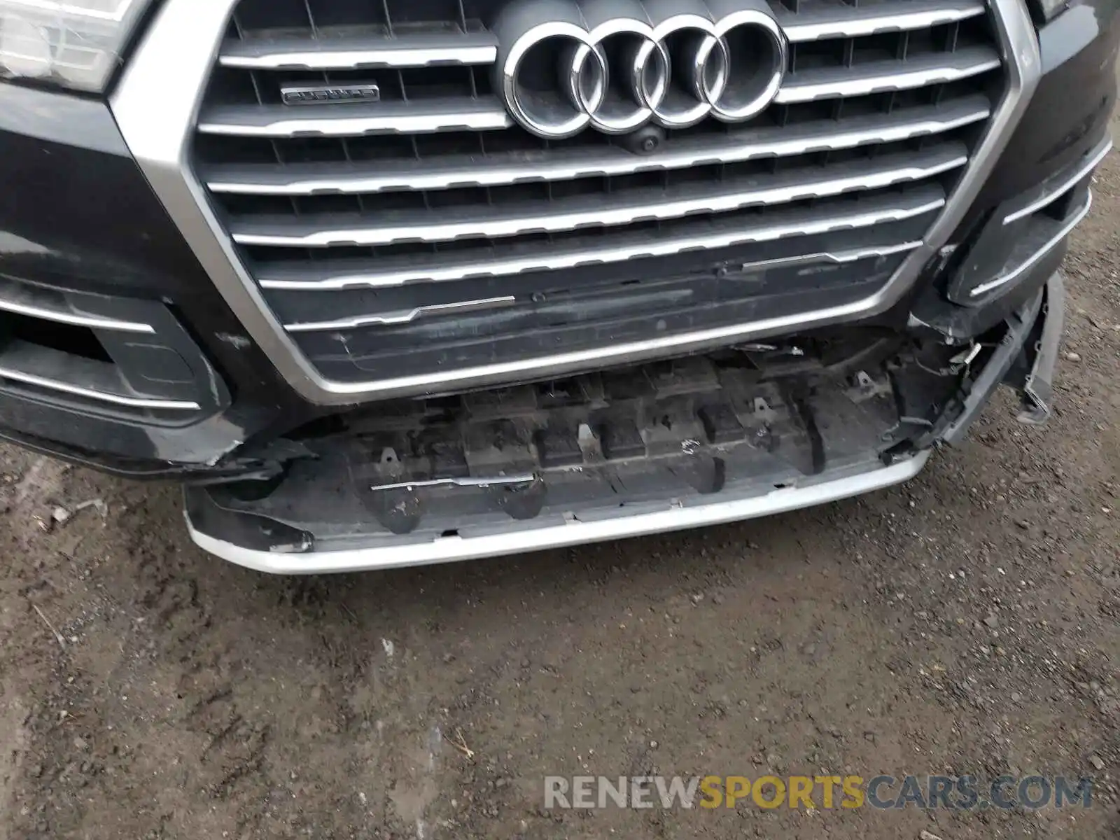 9 Photograph of a damaged car WA1LAAF76KD007996 AUDI Q7 2019