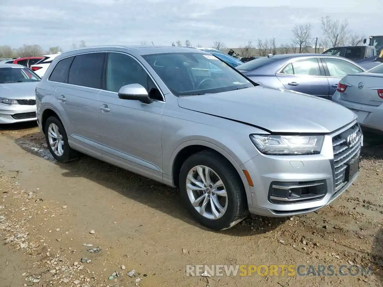 4 Photograph of a damaged car WA1LAAF76KD017265 AUDI Q7 2019