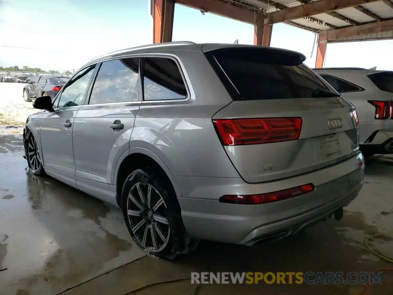 3 Photograph of a damaged car WA1LAAF76KD022868 AUDI Q7 2019