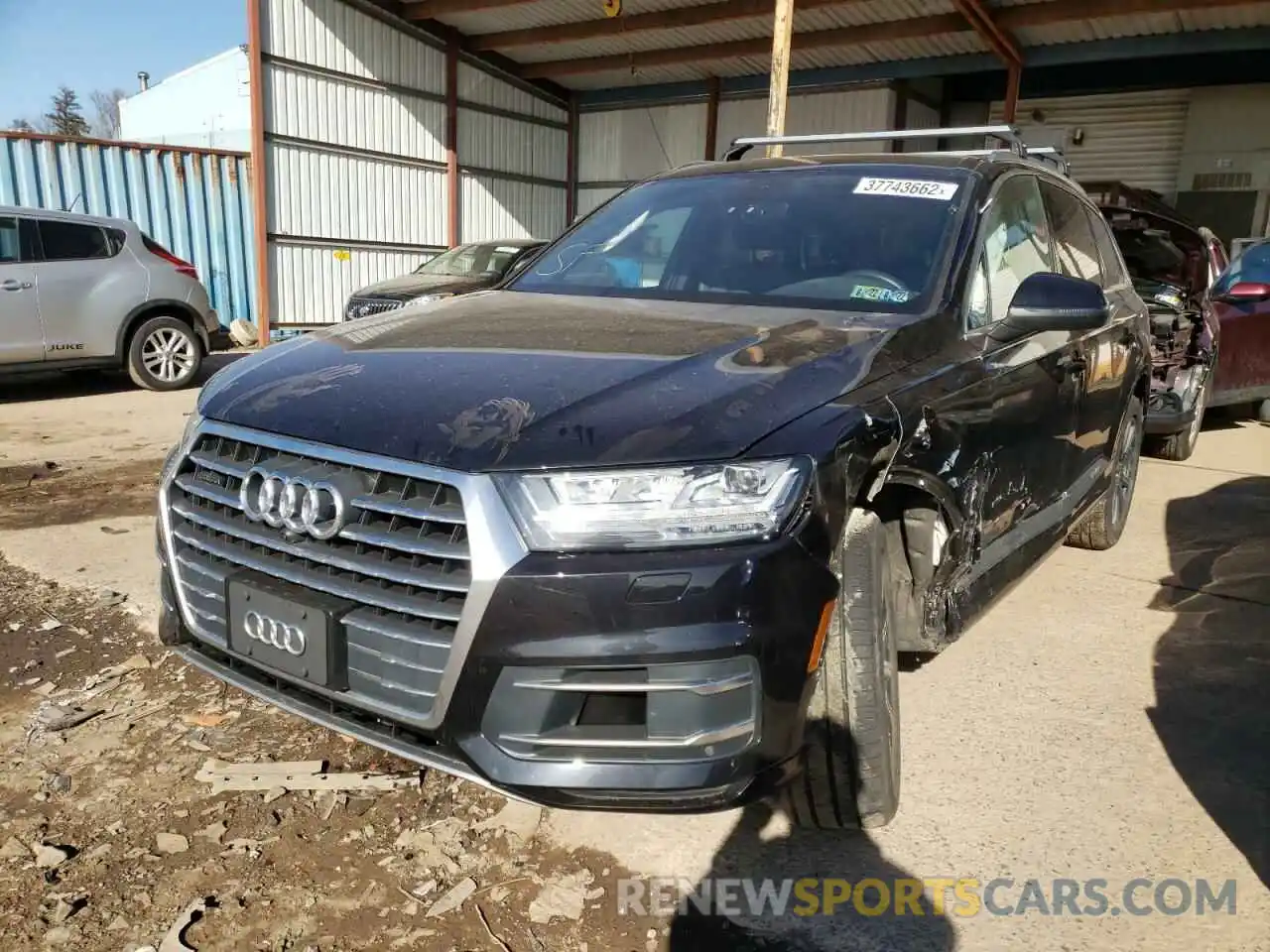 2 Photograph of a damaged car WA1LAAF76KD028640 AUDI Q7 2019