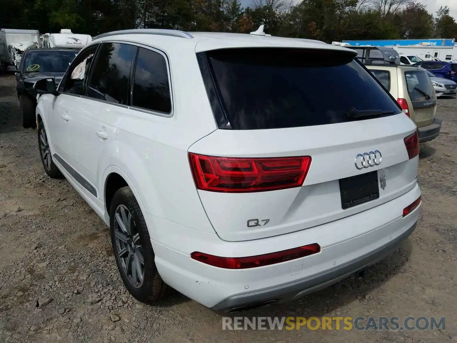 3 Photograph of a damaged car WA1LAAF76KD032963 AUDI Q7 2019