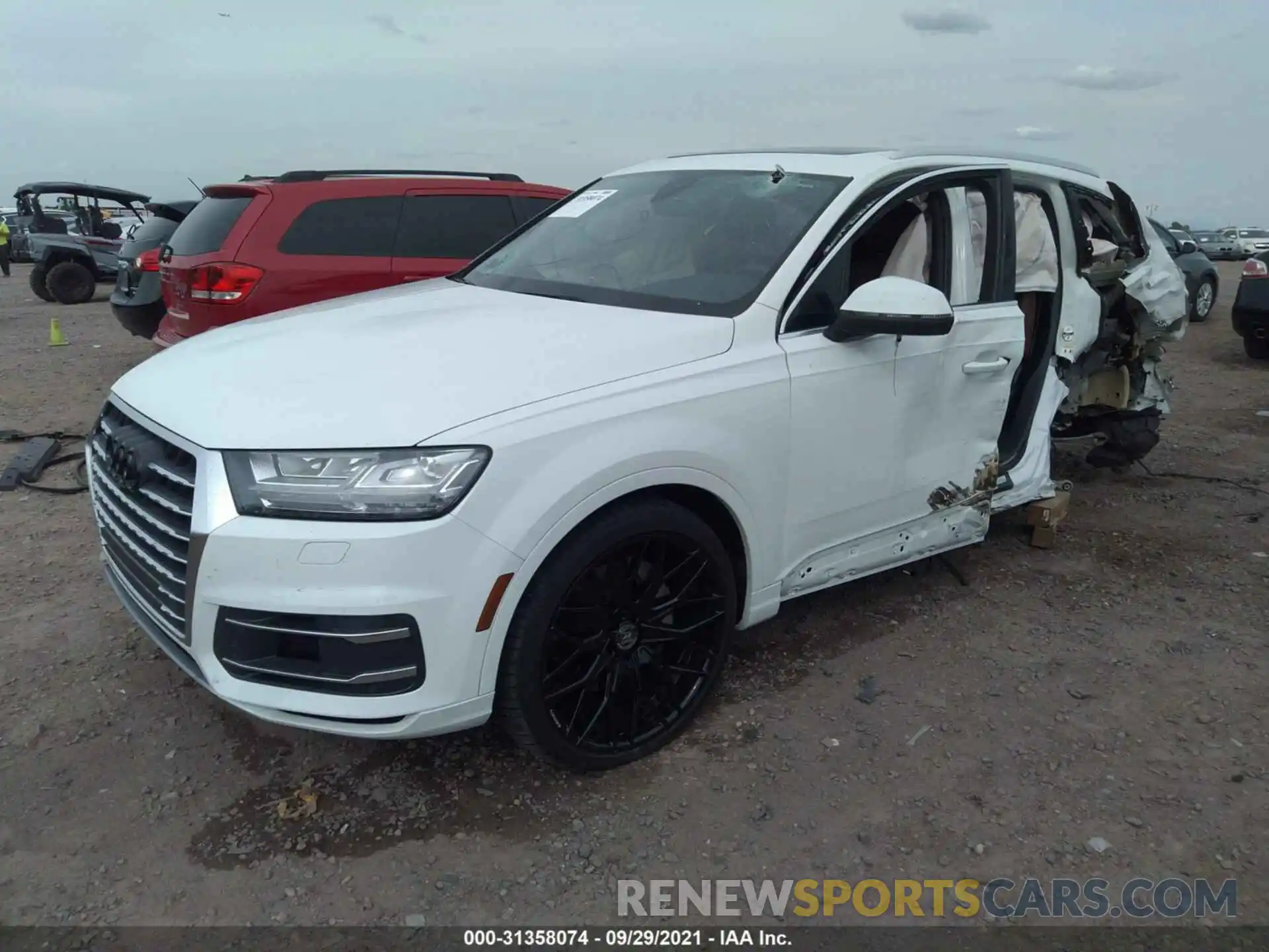 2 Photograph of a damaged car WA1LAAF76KD041582 AUDI Q7 2019