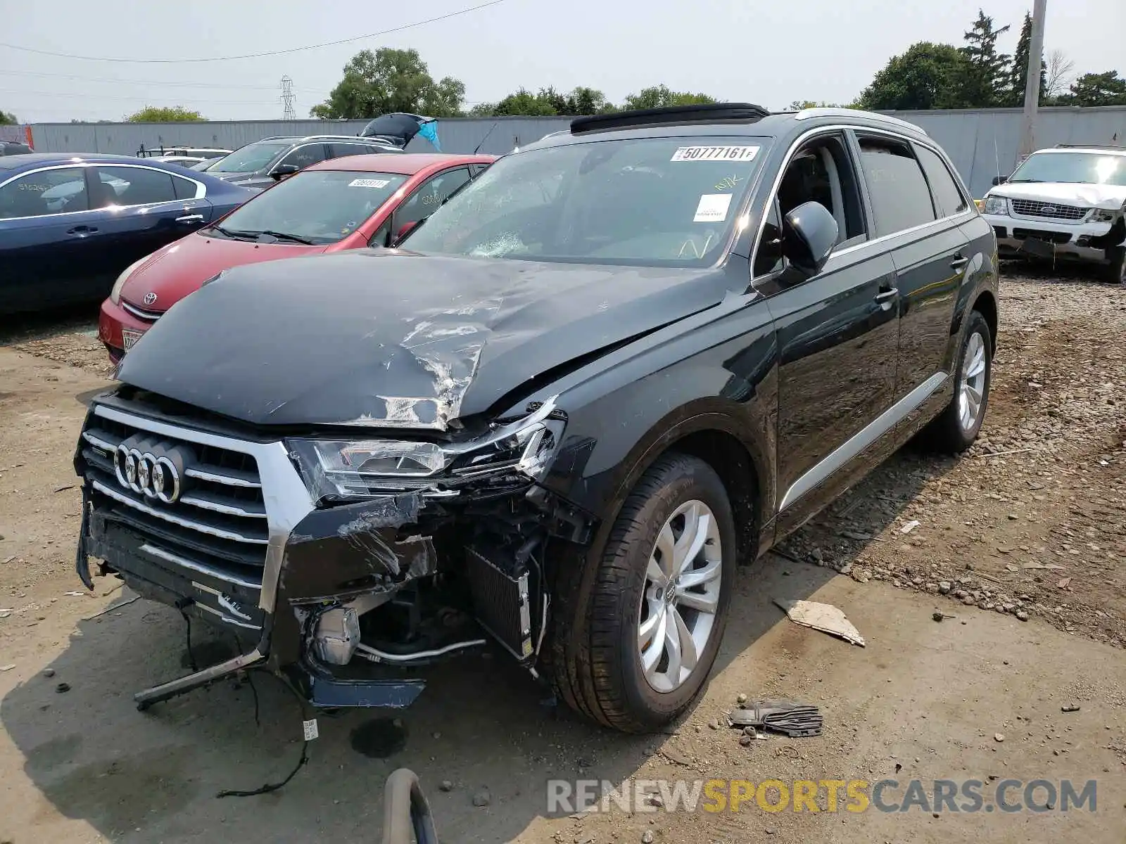 2 Photograph of a damaged car WA1LAAF76KD044420 AUDI Q7 2019